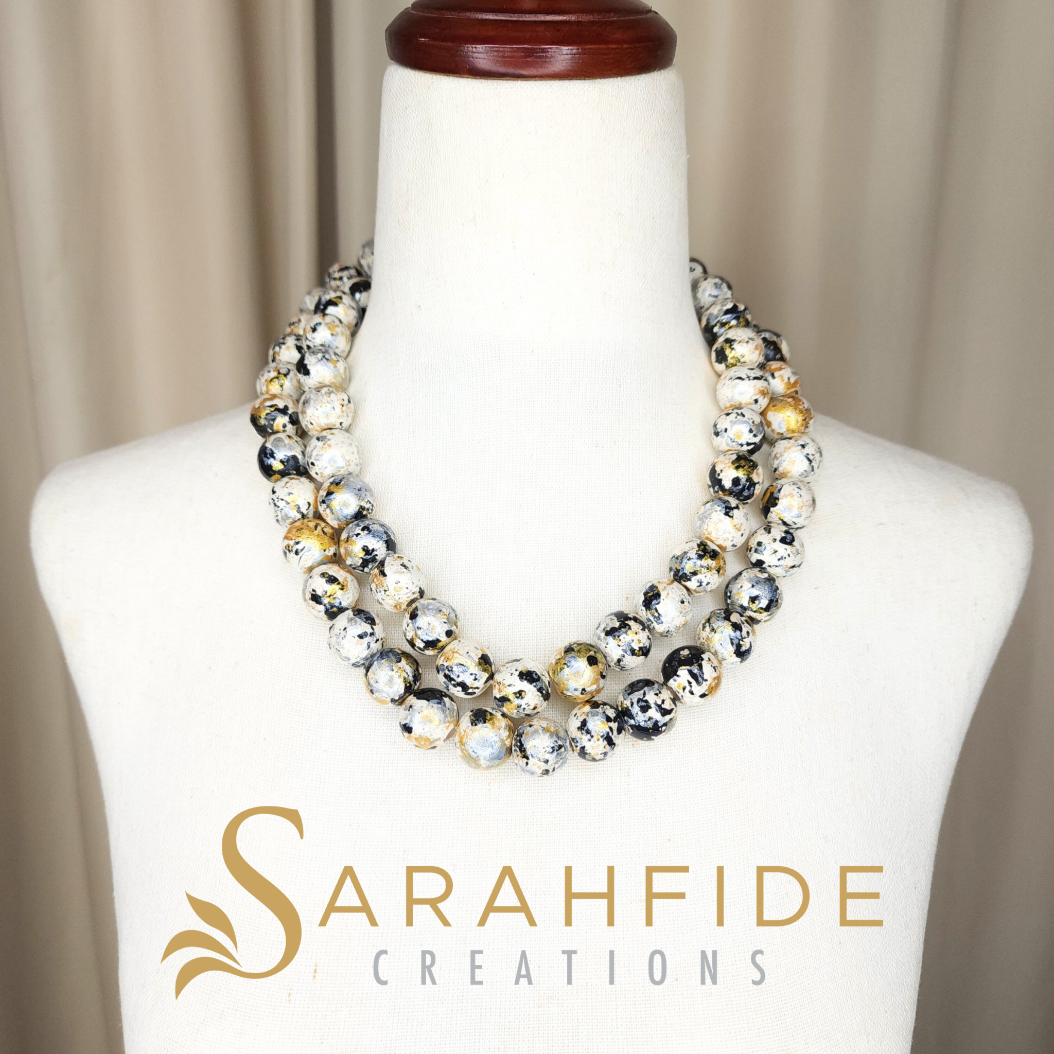 Holiday Emelia Chunky Wood Bead Necklace