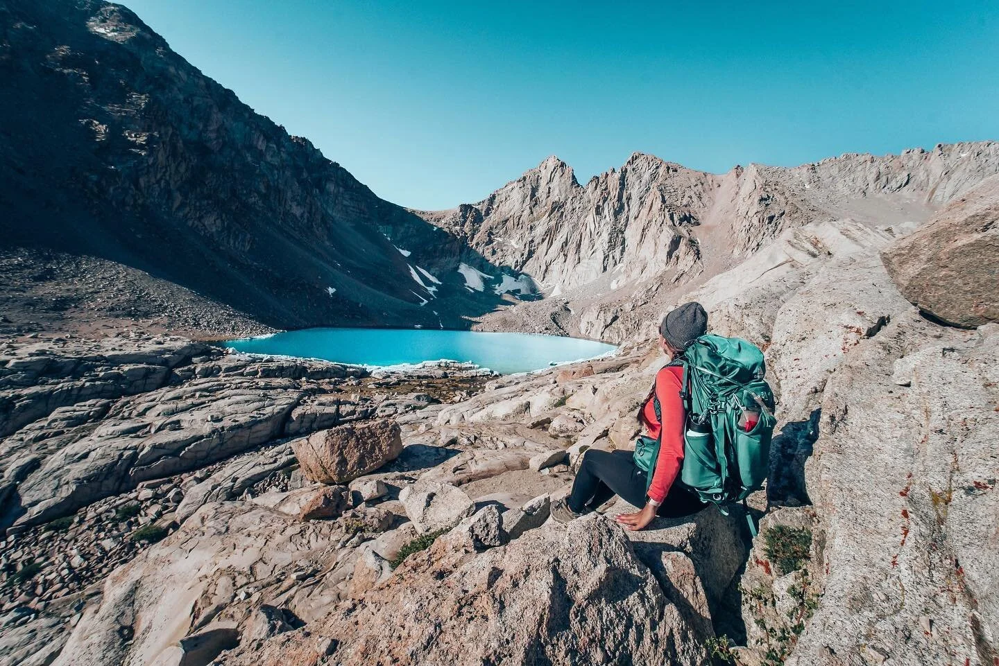 a consultant at consultation lake 
📸 @albertotato6