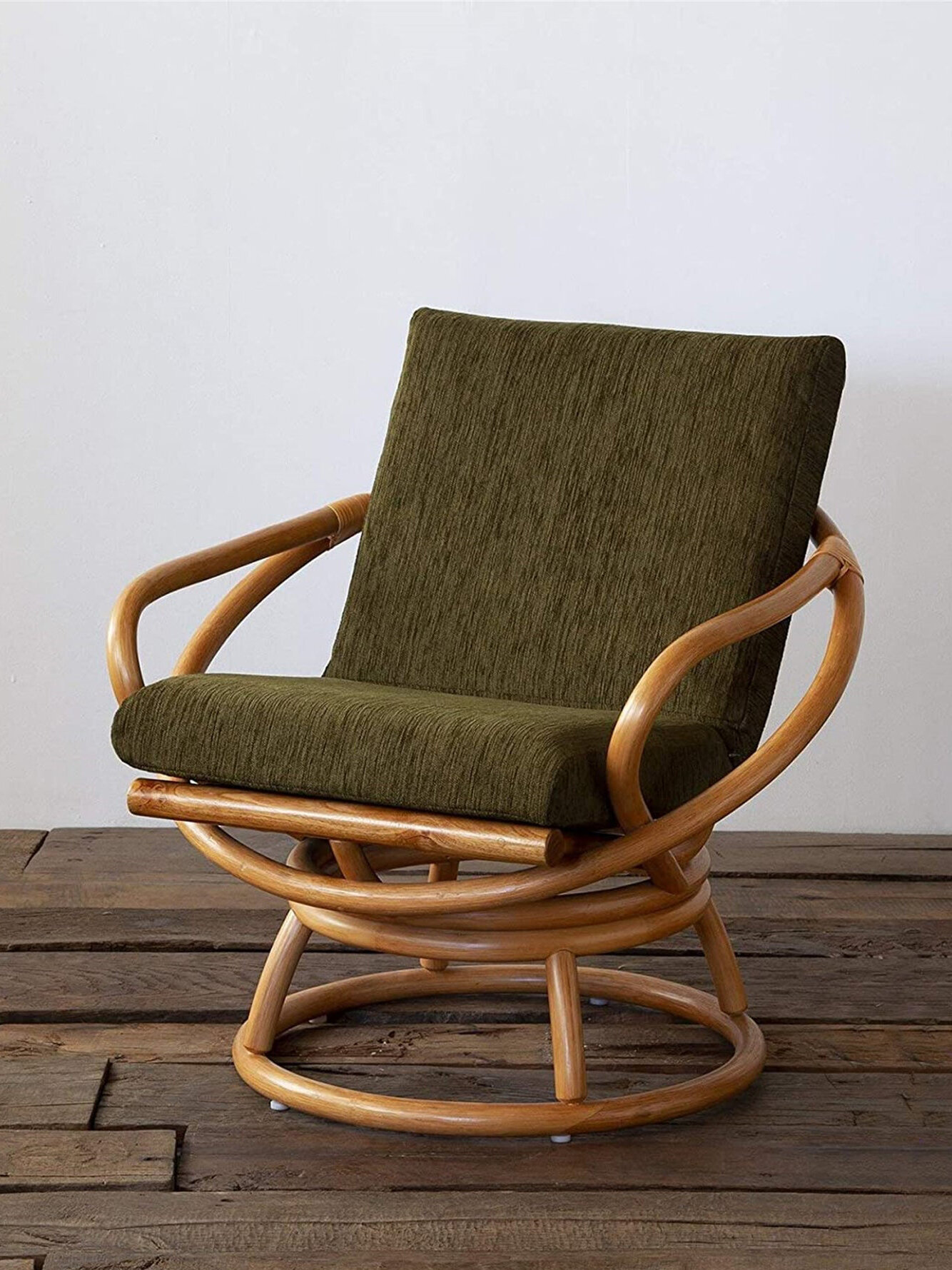 Retro Lounge Chair | $118