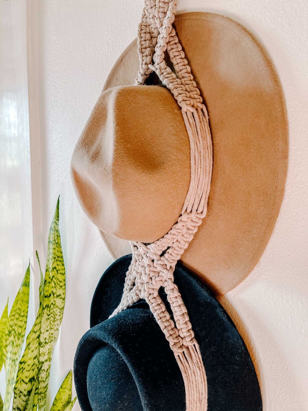 DIY Macrame Hanger for 2 Hats