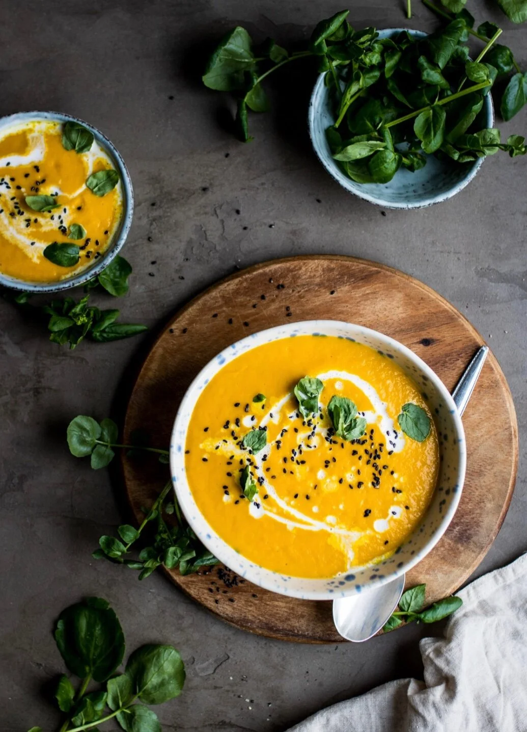 CDEEA569-1B2E-4B6E-AB09-5BC49F9BACF0