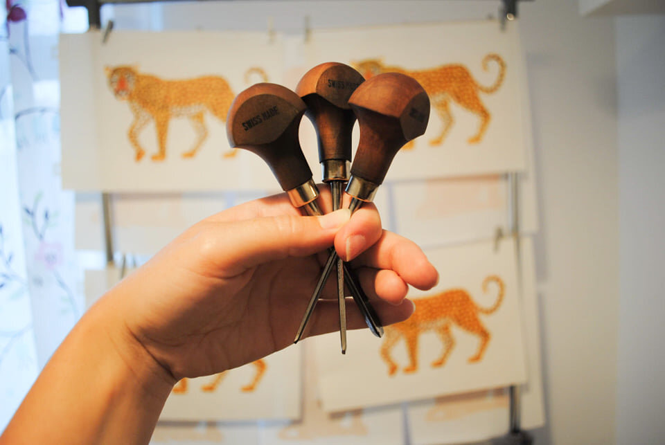 My Top 5 Linocut Printmaking Tools, Materials and Tips