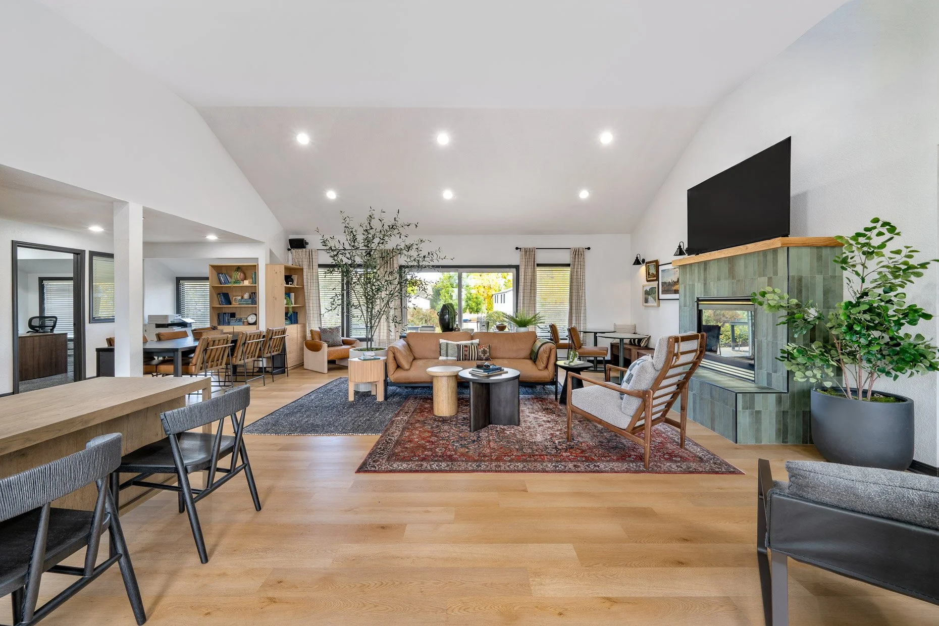 The Hewing Leasing Office.-22forweb.jpg