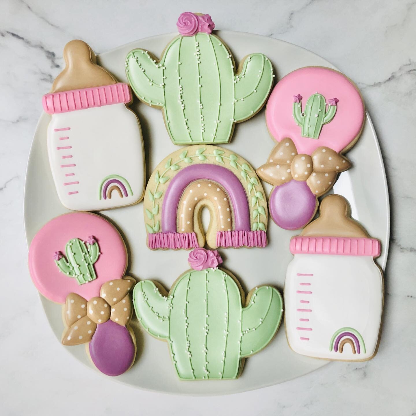 Sweet cookies for a boho chic baby shower! 💕🌵🍼
.
.
.
.
#itsagirl #bohocookies #bohochic #bohostyle  #babyshowercookies #babyshowerfavors #babyshower #momsofinstagram #cookiefavors #royalicing #royalicingcookies #decoratedsugarcookies #customcookie