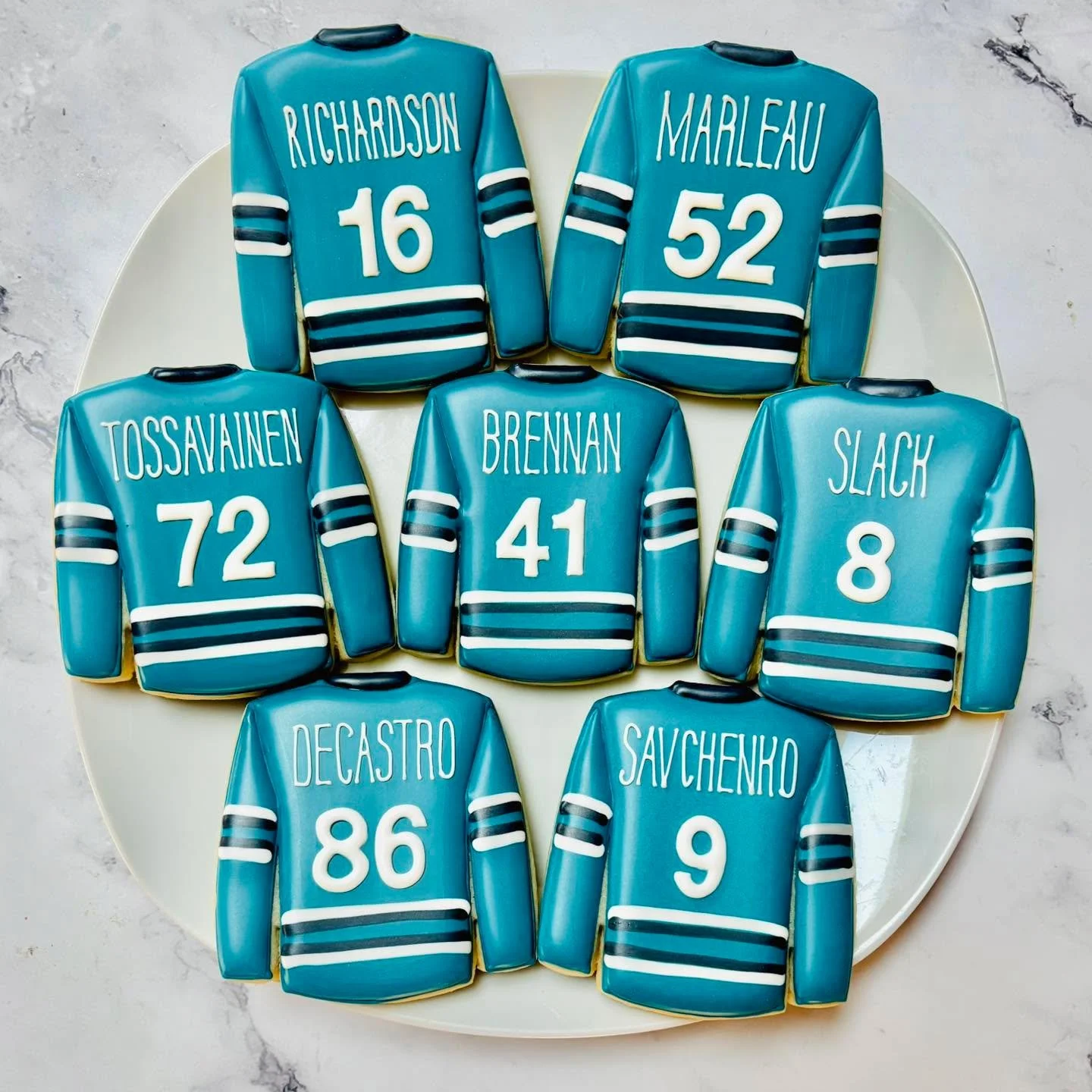 Cookies for the San Jose Junior Sharks! 🎉🏒
.
.
.
. 
#hockeycookies #hockey #juniorsharks  #royalicing #royalicingcookies #jrsharkshockey #jrsharks #decoratedsugarcookies #customcookies #sugarart #sugarcraft #edibleart #cookieart #instabake #instasw