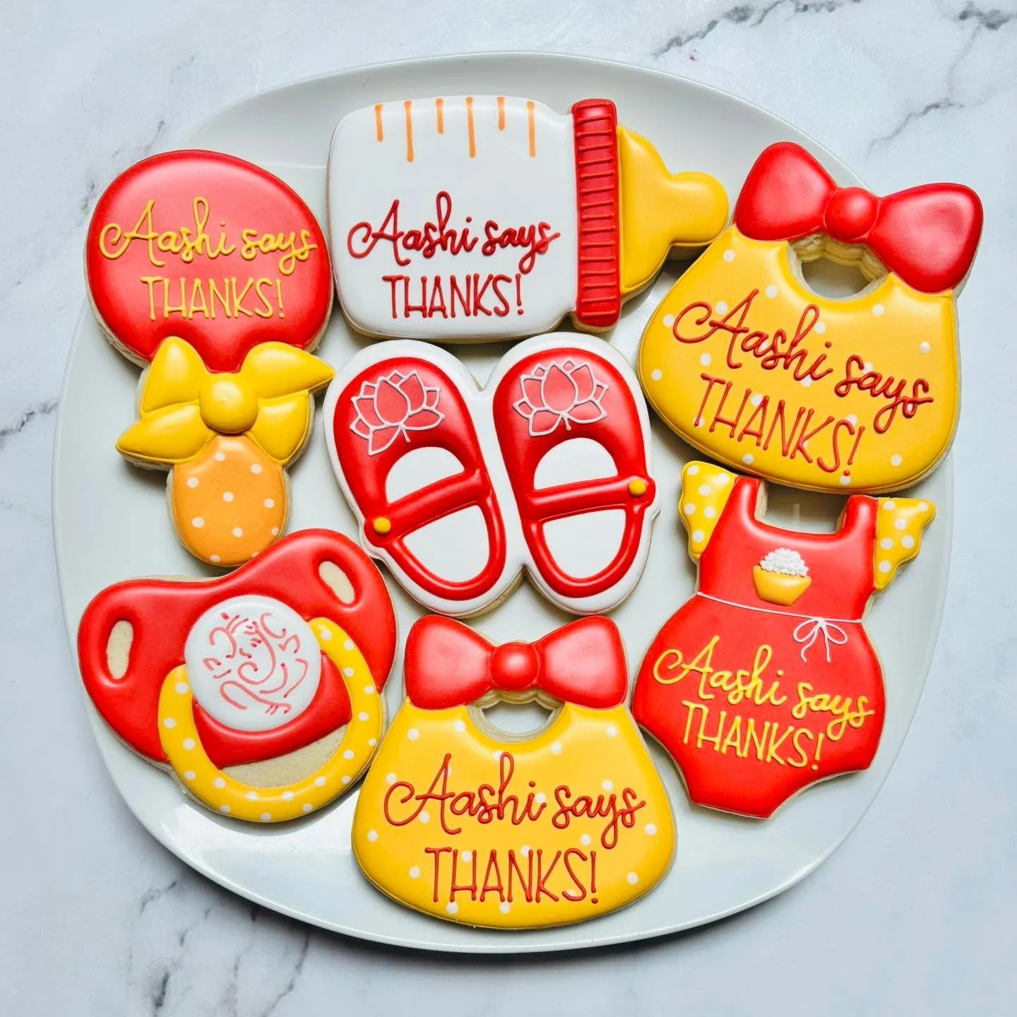 Thank you cookies for a rice ceremony (annaprashan)! 💕👶🏻
.
.
.
.
#babygirls #riceceremony #thankyou #thankyoucookies #annaprashan #annaprashanceremony🥣🍛🍱&hearts;️👣 #momsofinstagram #dadsofinstagram #cookiefavors #royalicing #royalicingcookies 