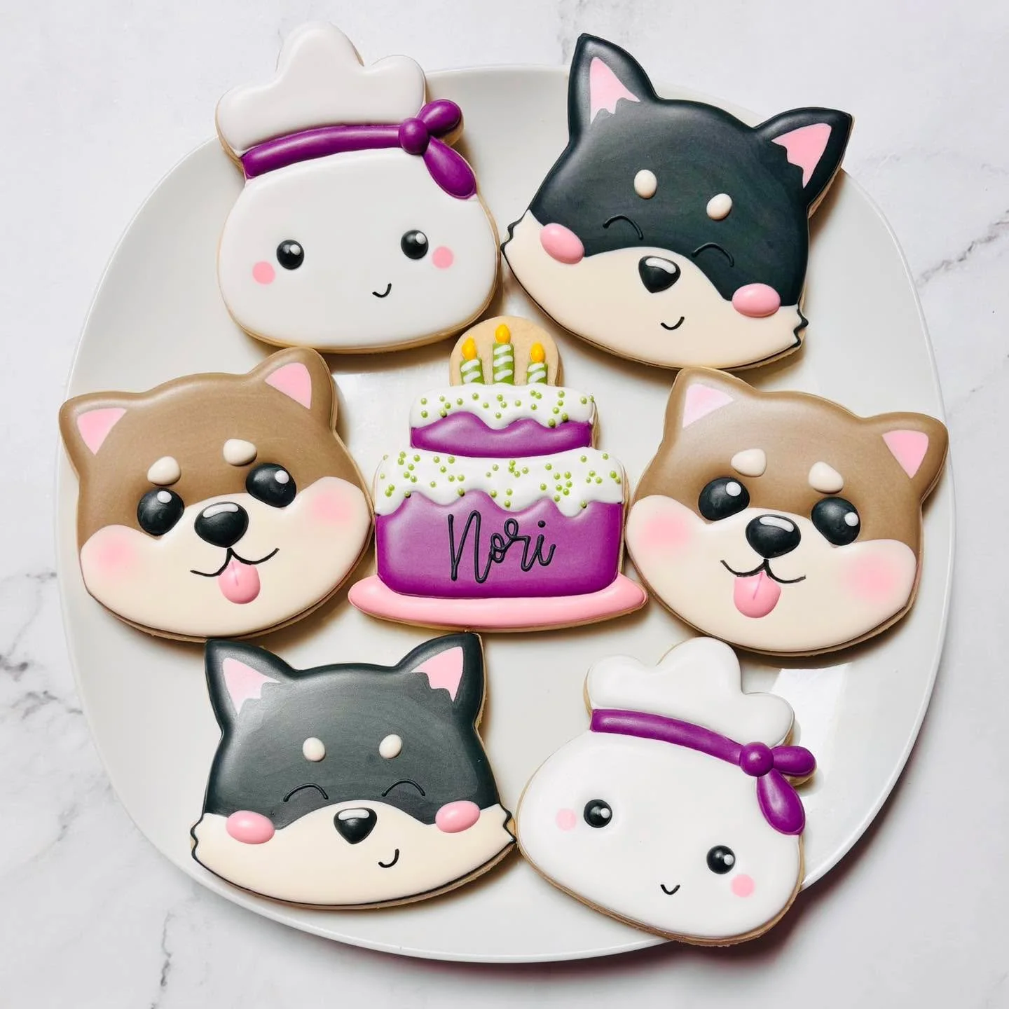 Cookies for a pup&rsquo;s birthday celebration! 🎉🐾
.
.
.
. 
#furbabies #dogmom #shibainu  #happybirthday #happybirthdaycookies #birthdaycookies #birthdaytreats #birthdaypartyfavors #partyfavors #momsofinstagram #cookiefavors #royalicing #royalicing