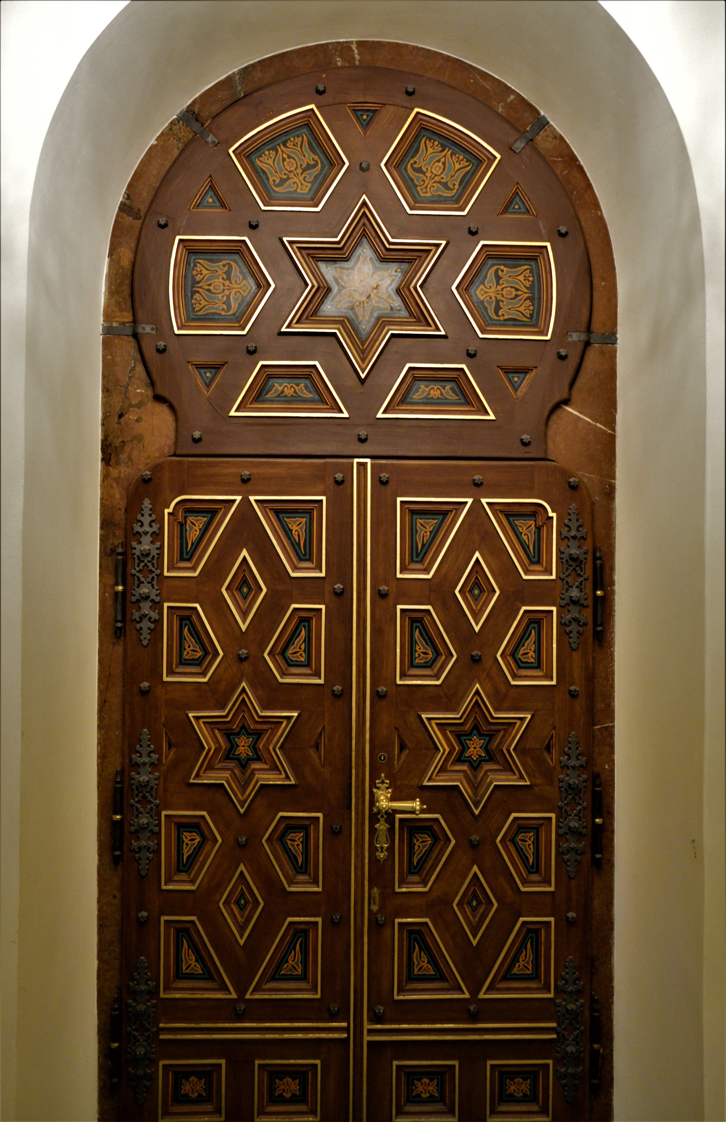 Door leading to the sanctuary of Prague's Spanish Synagogue. Photo — Shai Afsai