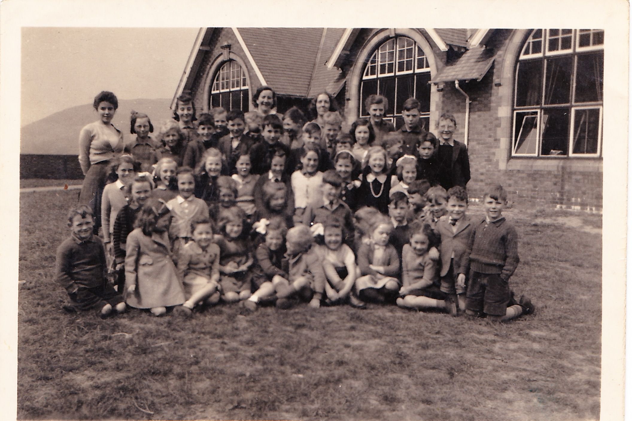 Glyndyfrdwy School 1946.jpg