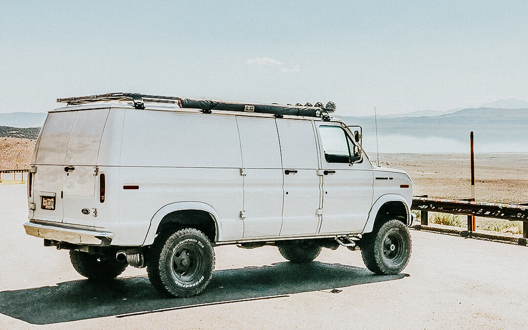 4x4 econoline van