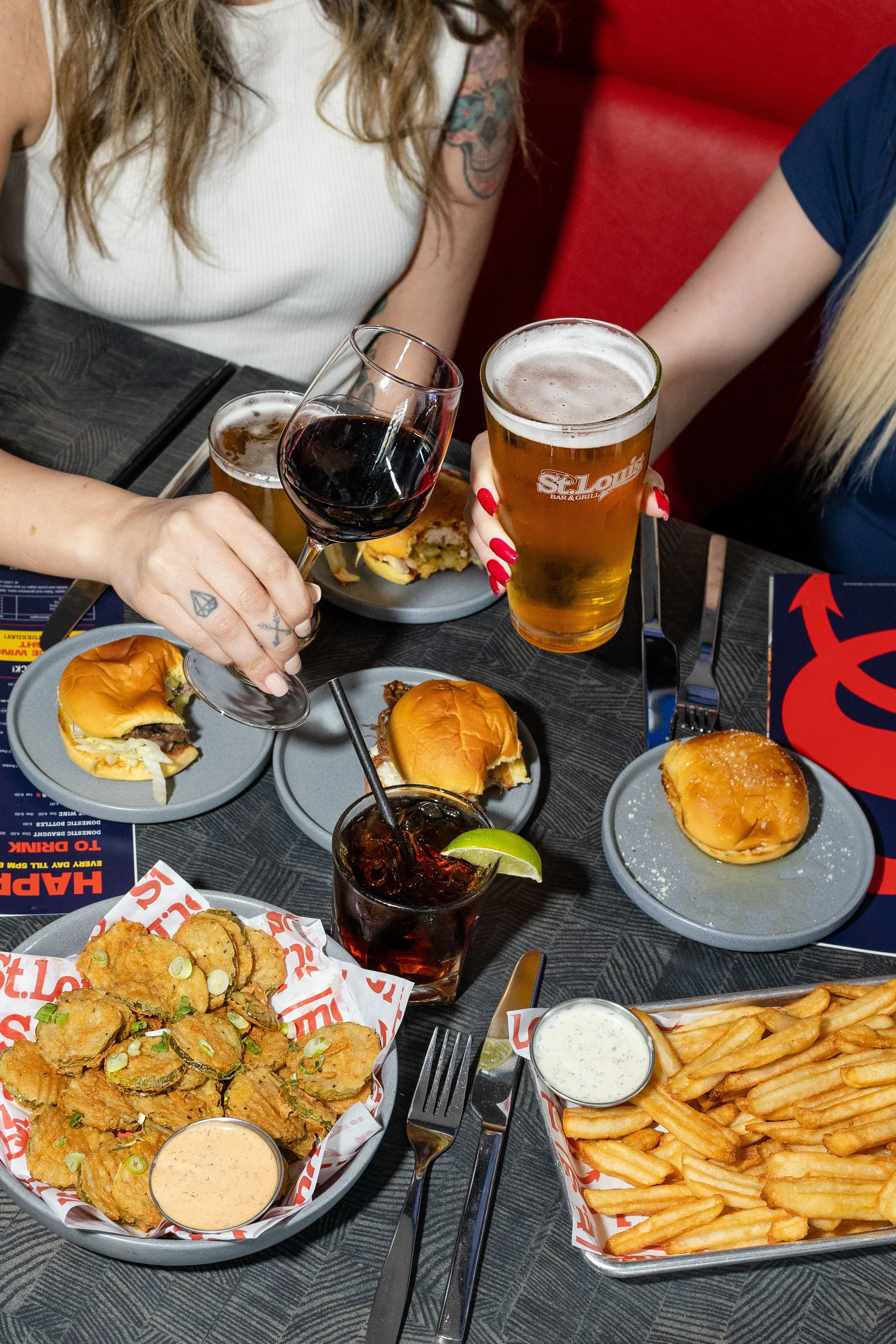 250528_STLOUIS_$4 Happy Hour_3722_Web.jpg