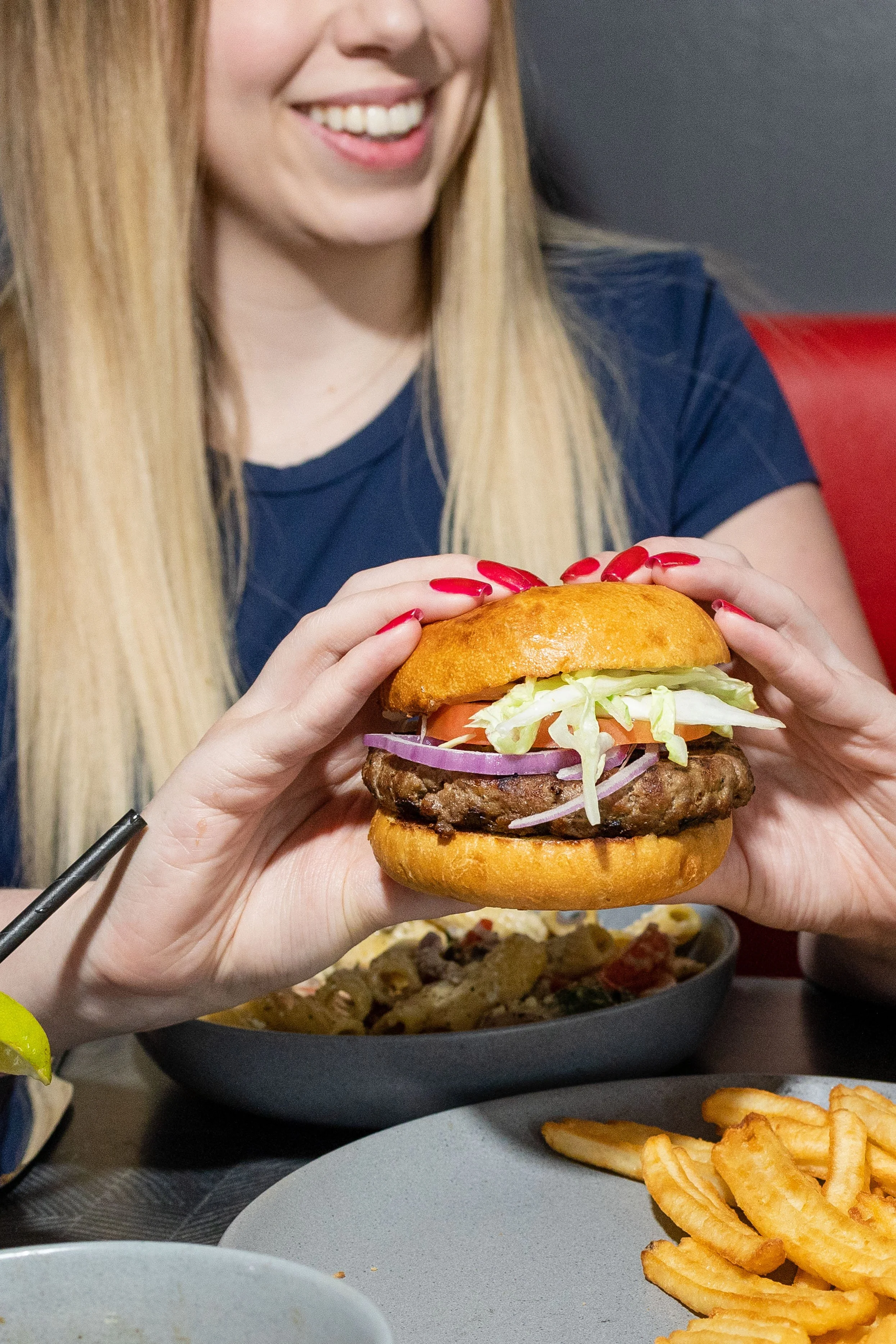 250528_STLOUIS_Happy Hour Burger_4016_Web.jpg