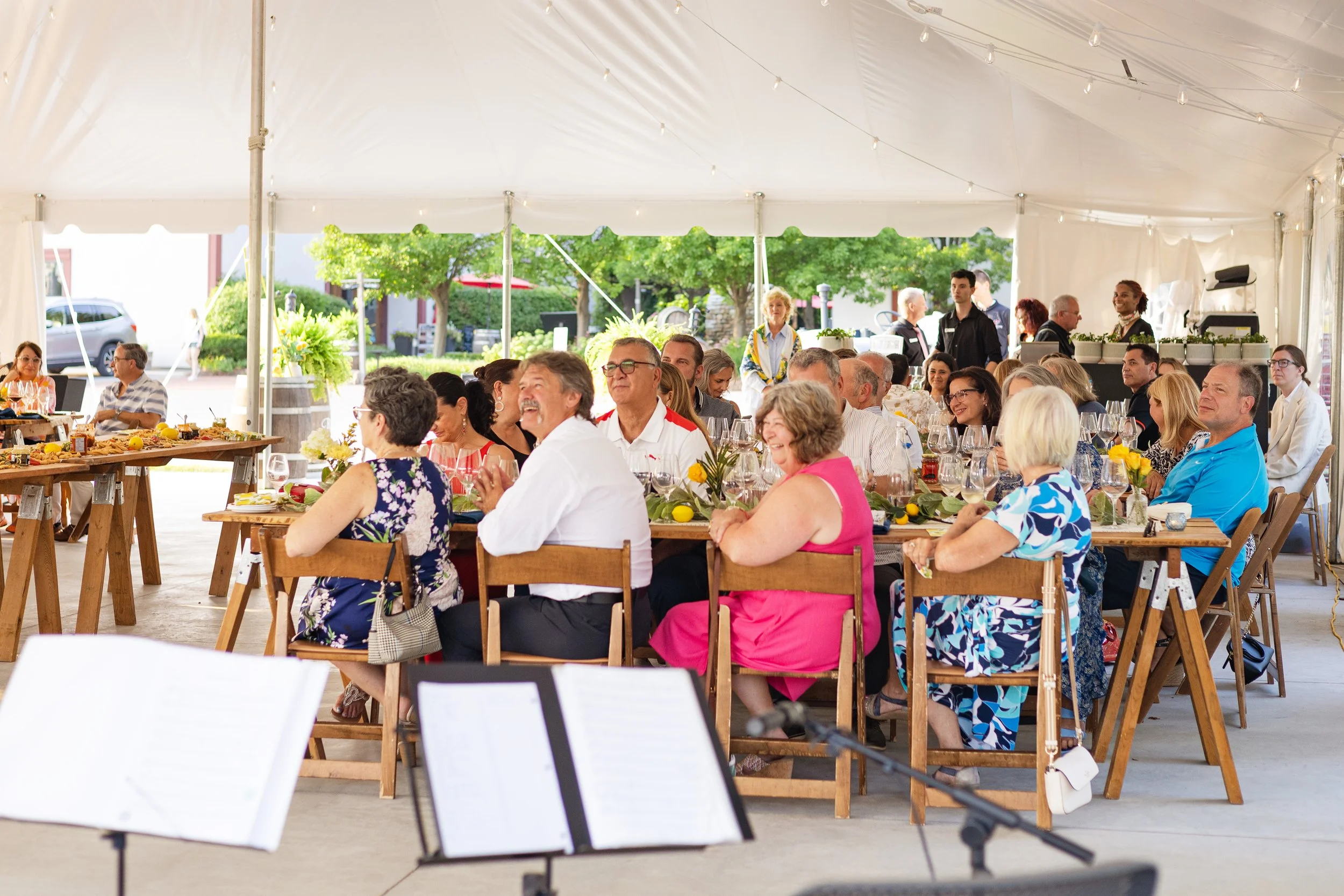 240727_REIF WINERY_Event Crowd_Web_2817.jpg
