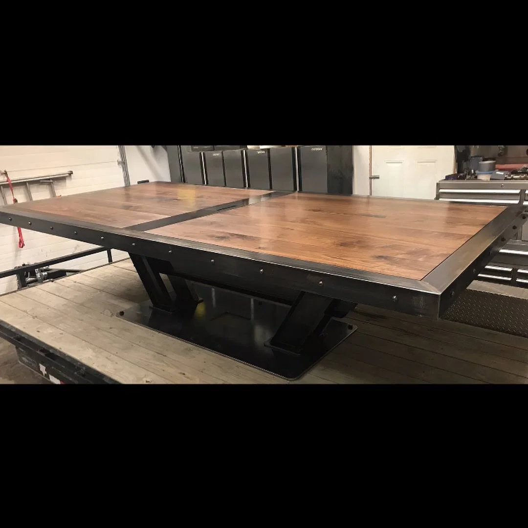 BillyBlocks, Canadian made, unique table, conference table, kitchen table, live edge table, hand crafted, custom furniture, custom woodwork, custom welding, custom metal work, solid wood, art
