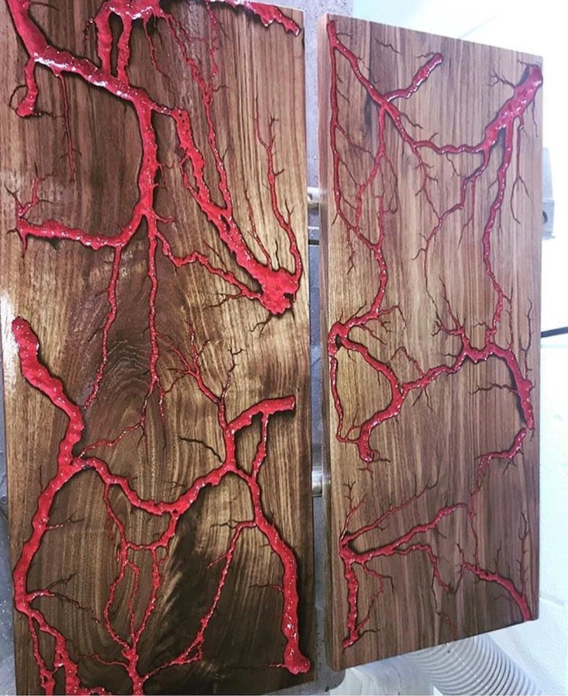 BillyBlocks, Canadian made, art, lichtenburg design, lichtenburg burns, fractal burn, interior design, conference table, kitchen table, live edge table, hand crafted, custom furniture, custom woodwork, solid wood, 