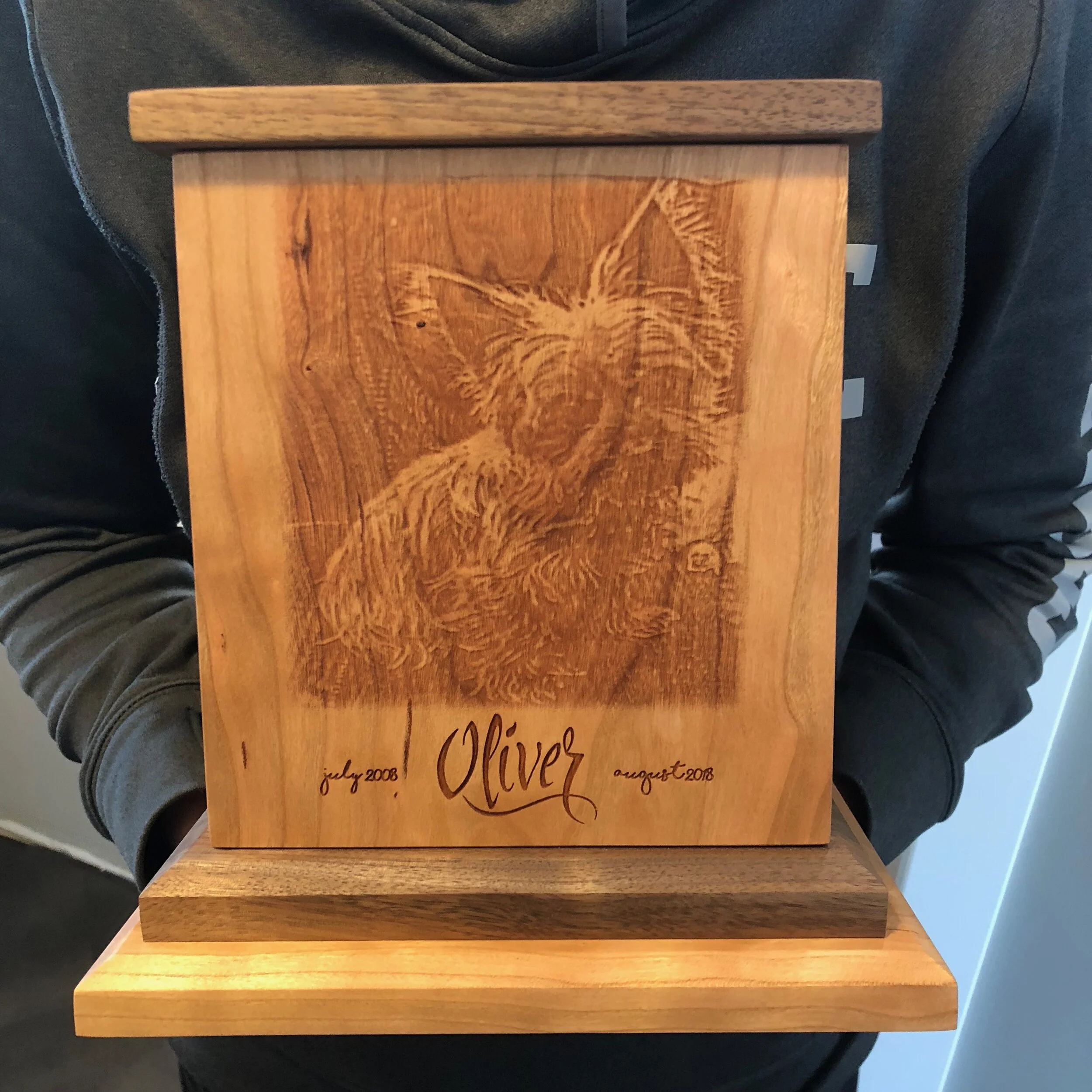 BillyBlocks, Canadian made, pet urn, pet keepsake, high quality, unique table, conference table, high end, kitchen table, live edge table, hand crafted, custom furniture, timeless, custom woodwork, solid wood, art