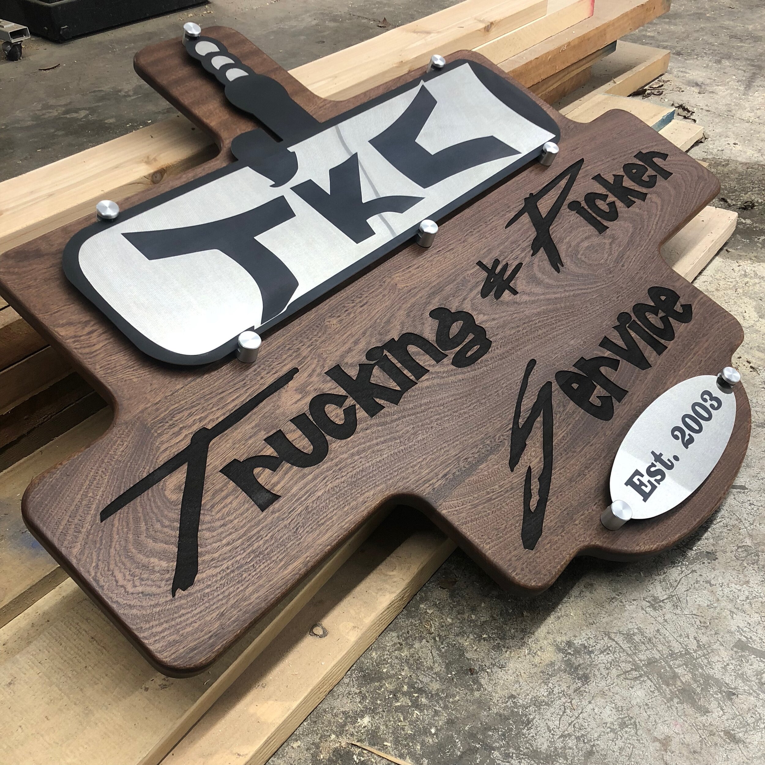 BillyBlocks, Canadian made, engraver, laser engraver, photo etch, signage, custom sign, high quality, unique art, hand crafted, custom furniture, timeless, custom woodwork, solid wood, art
