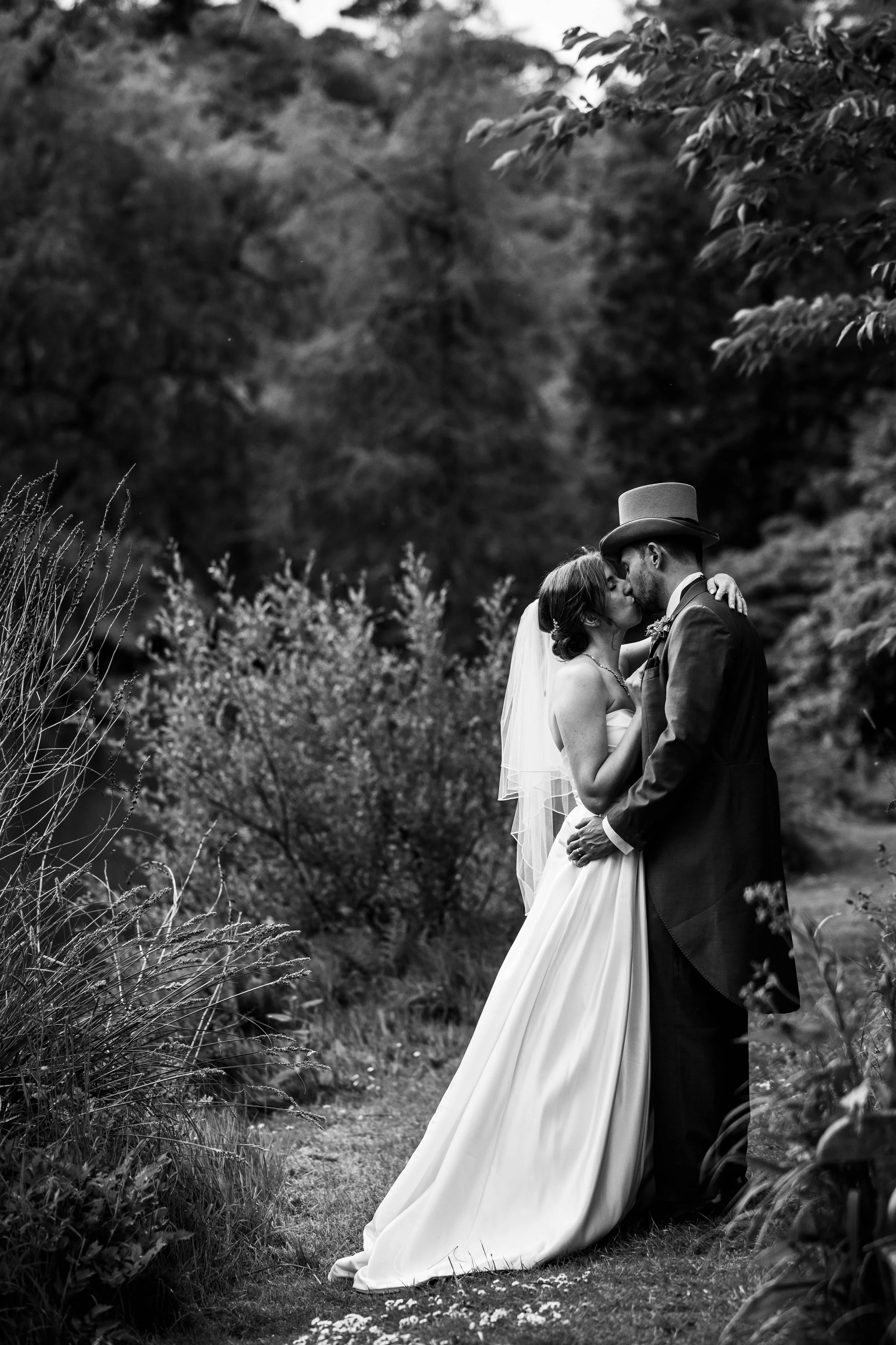 Lydia & Rob - The Official Wedding Photos (833).jpg