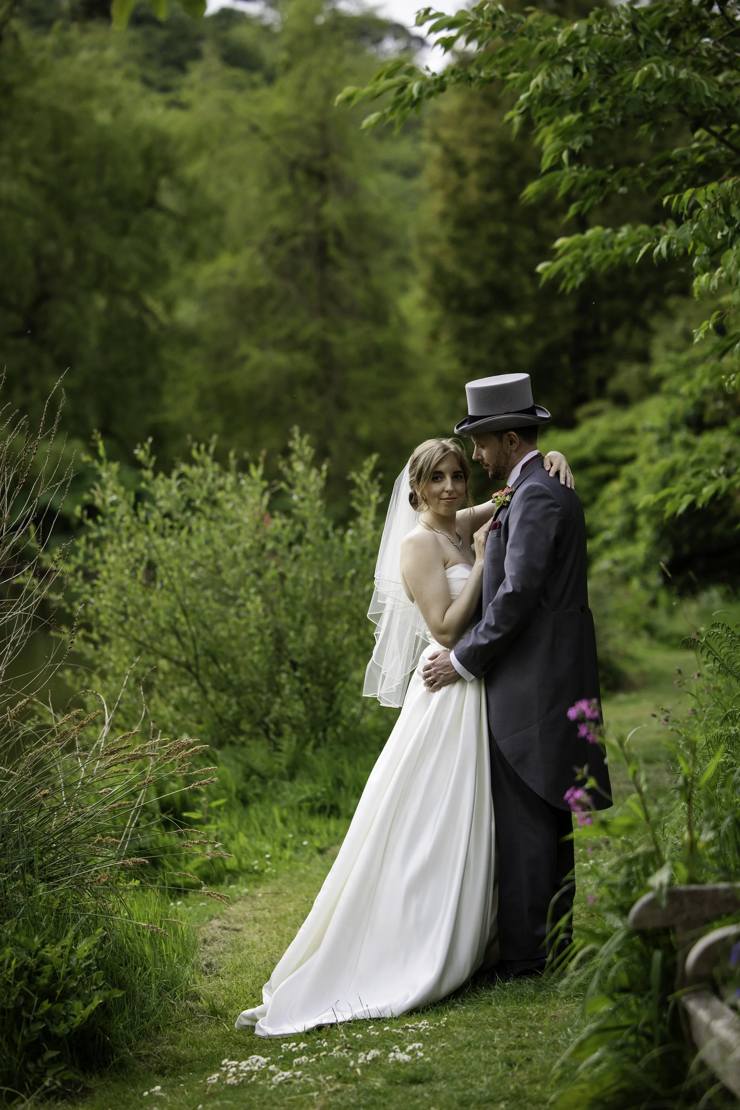 Lydia & Rob - The Official Wedding Photos (828).jpg