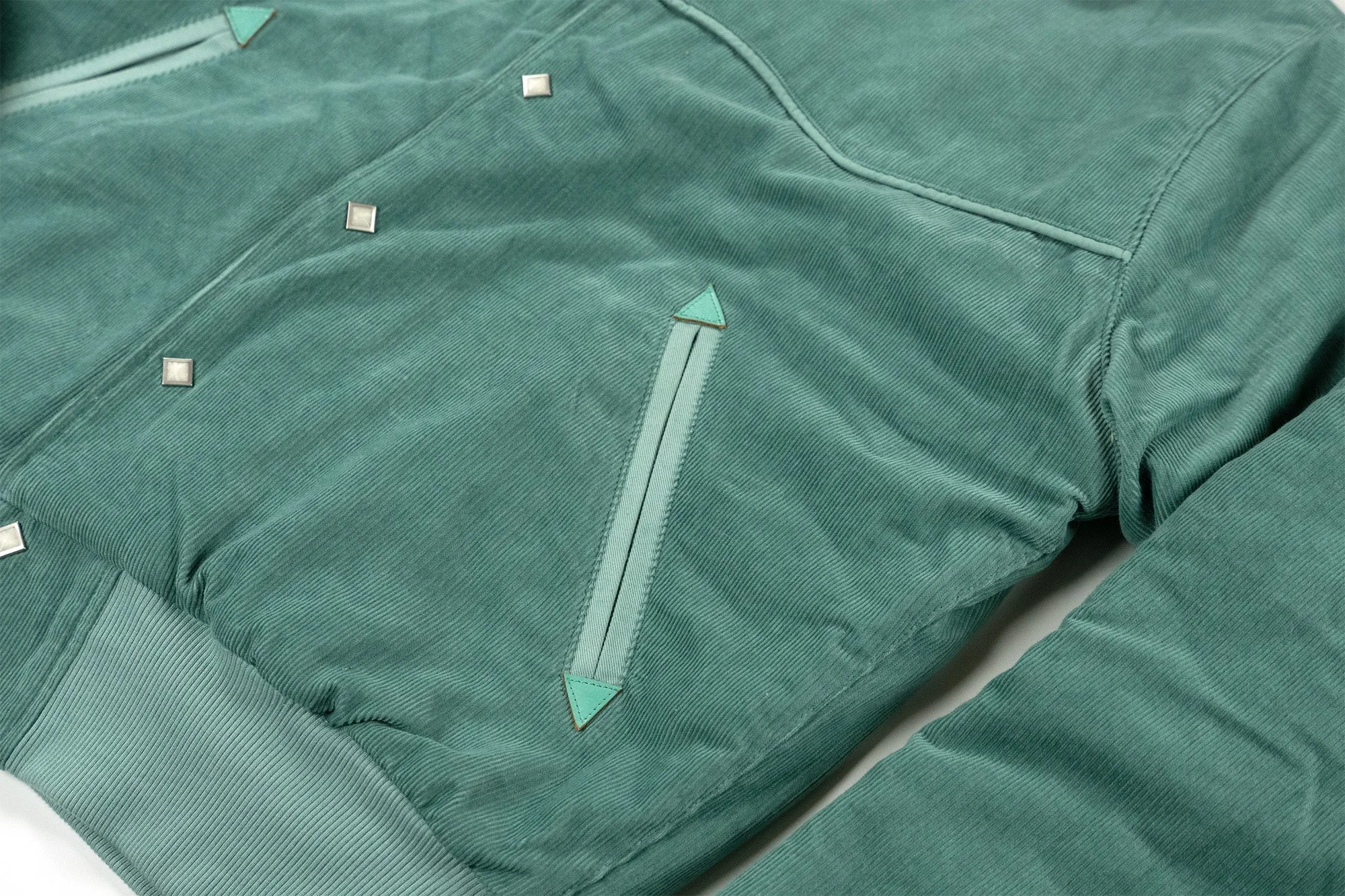 FW 25 25 VARSITY_0001_P1270016.jpg