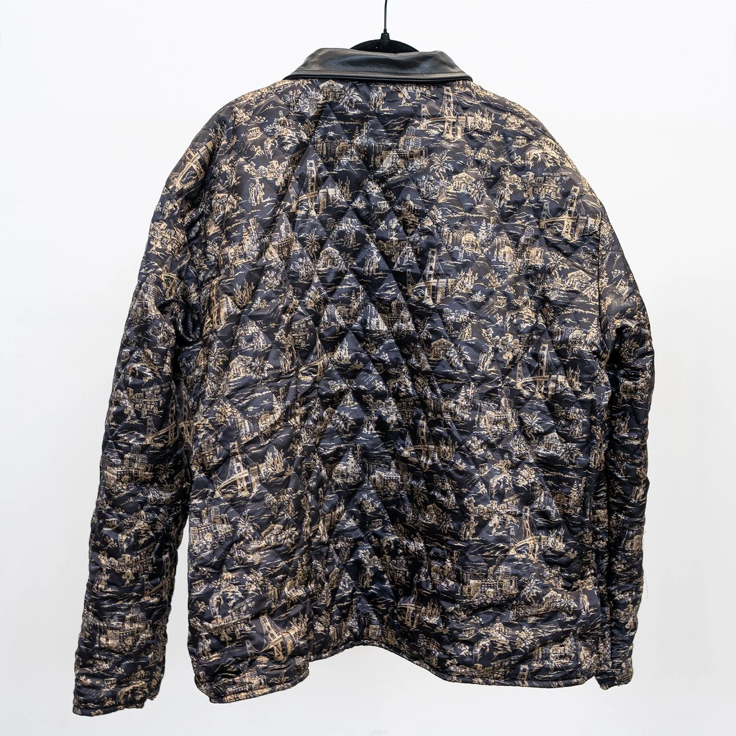 JACKET2_BACK.jpg