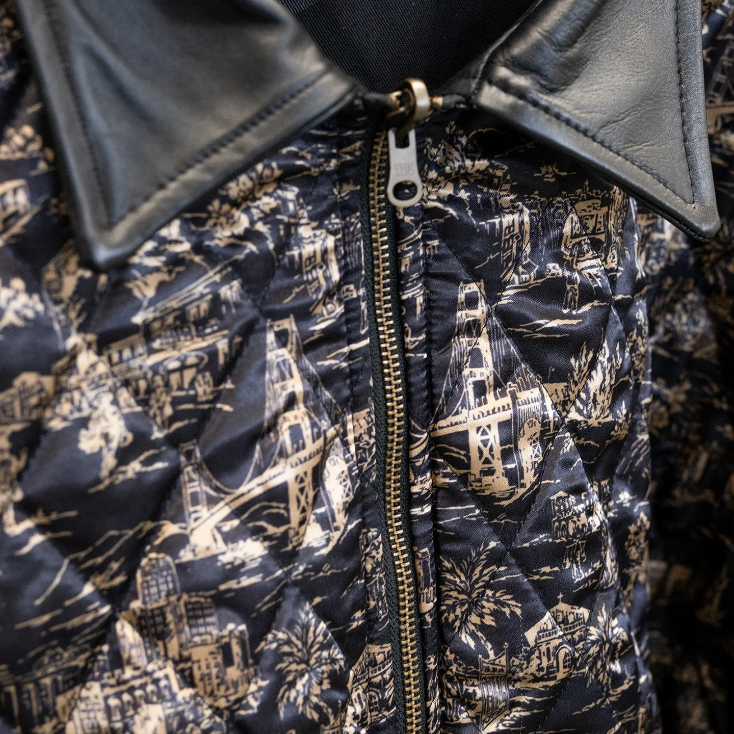JACKET12_DETAIL.jpg