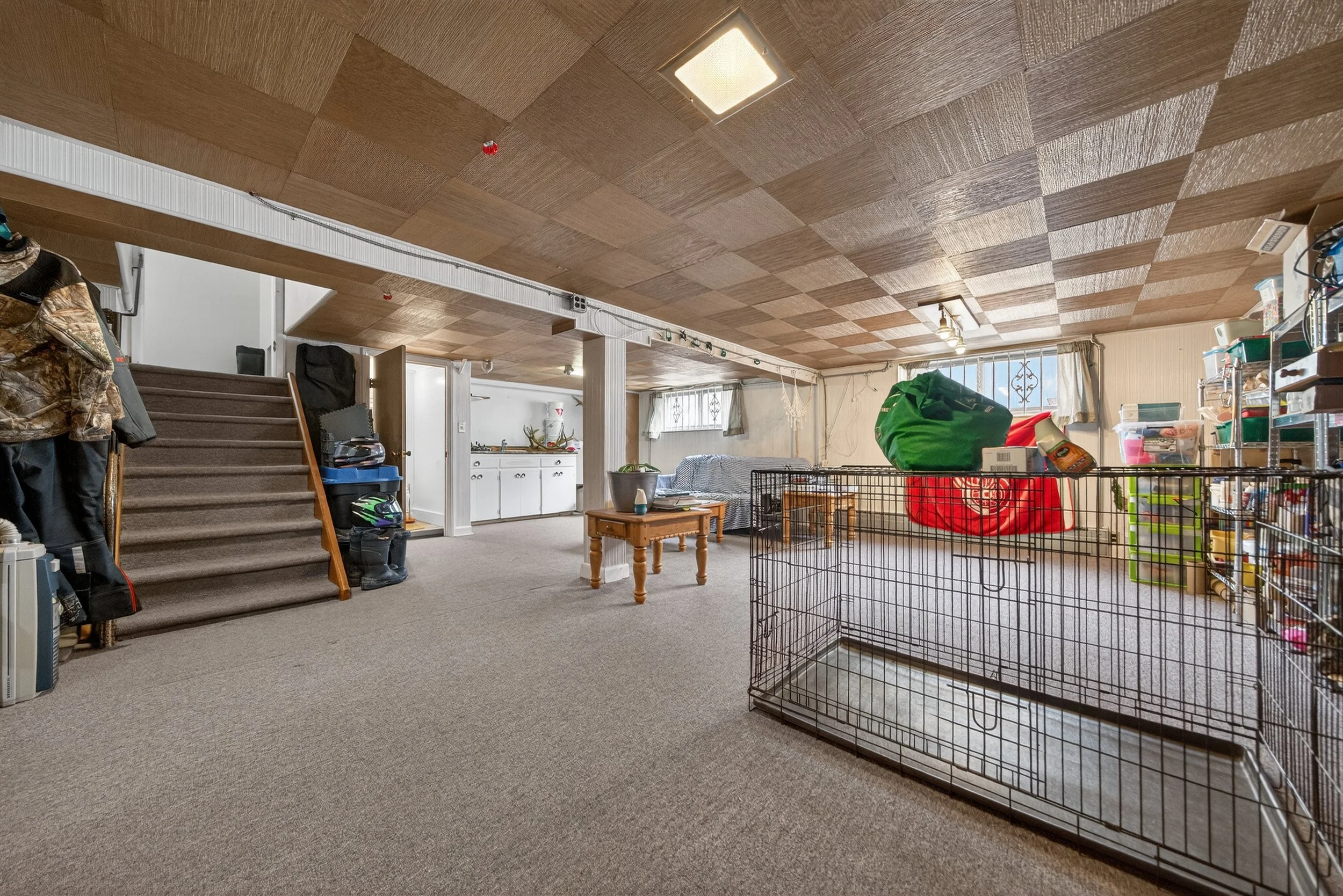 433 Regent Avenue West g (1).jpg