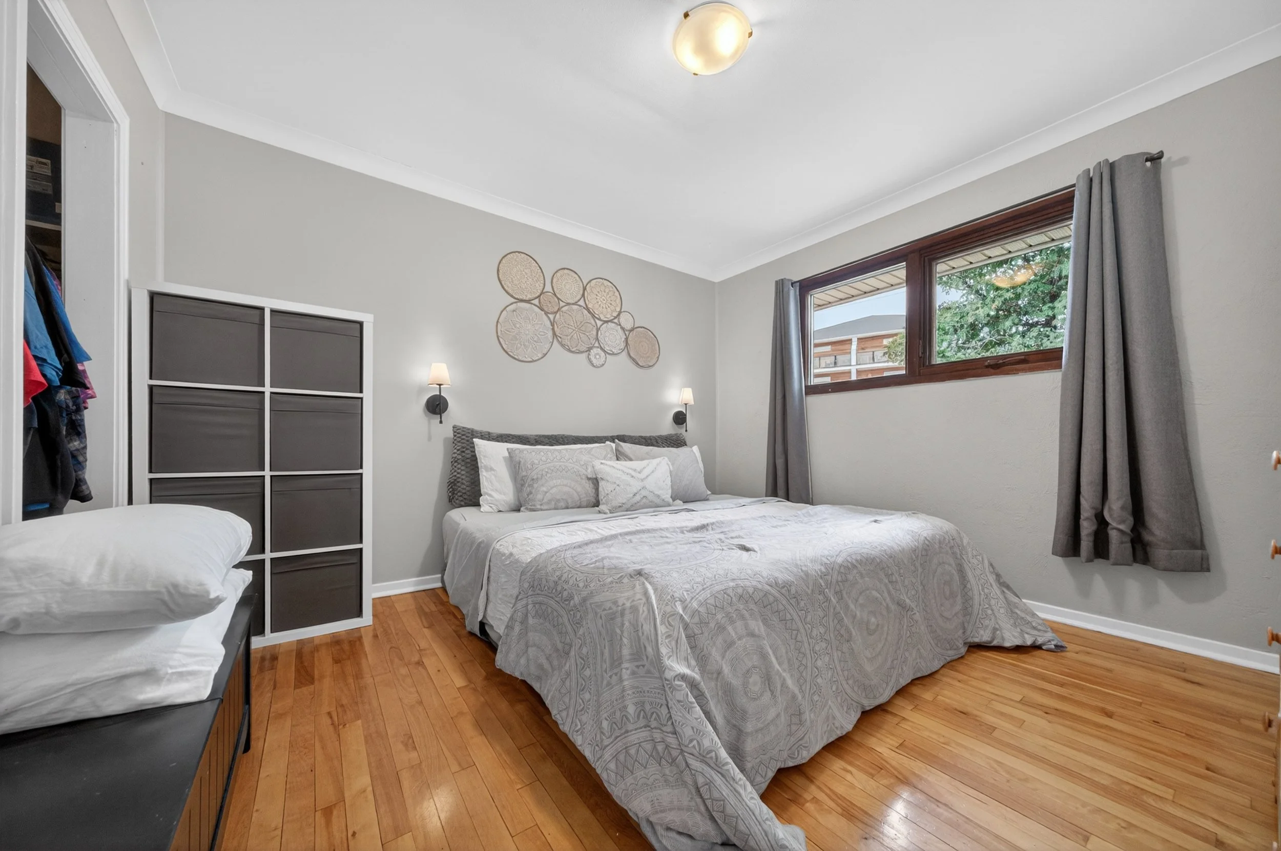763 archibald street b Bedroom 1 (1).jpg