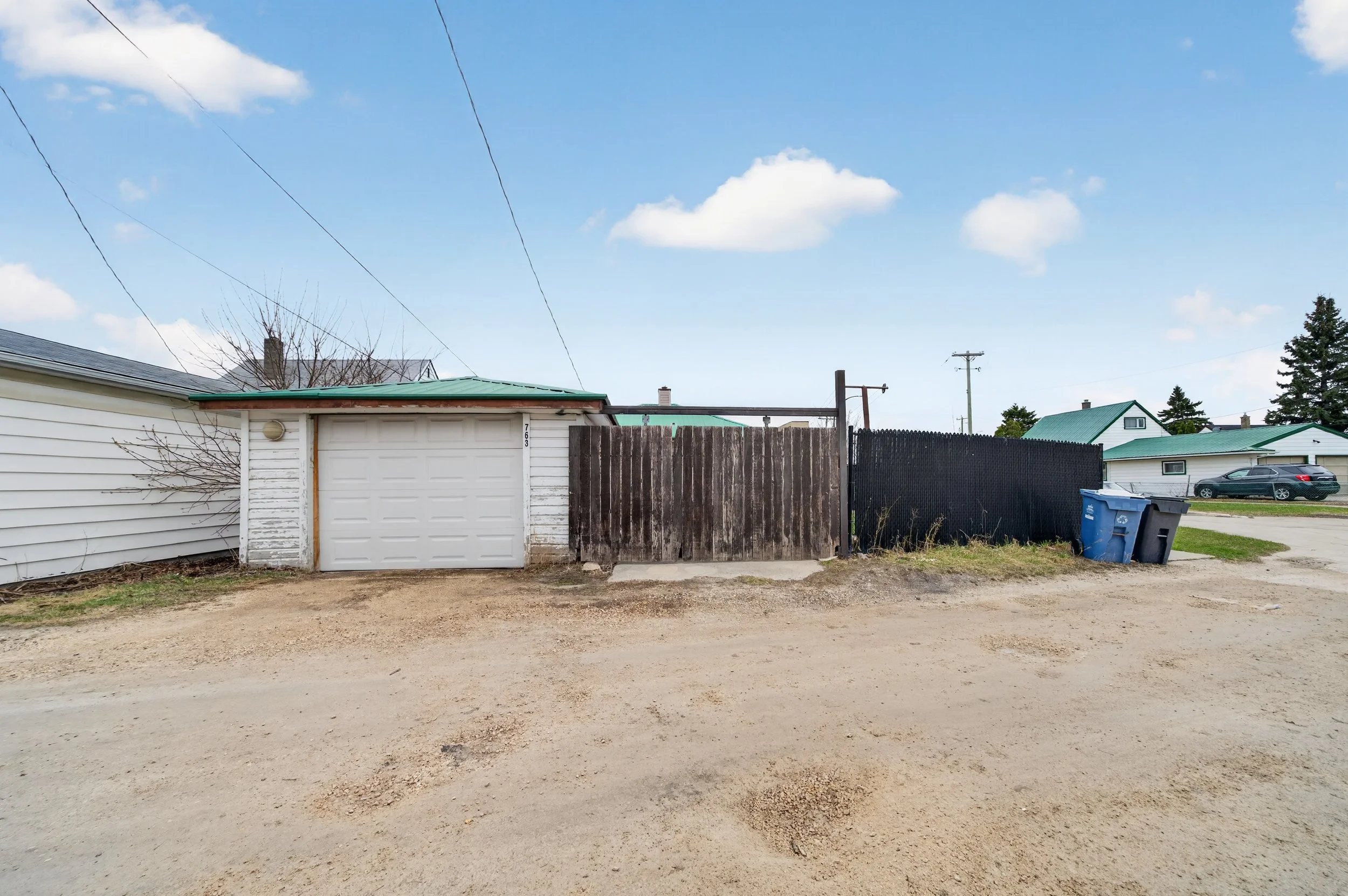 763 archibald street outside (19).jpg