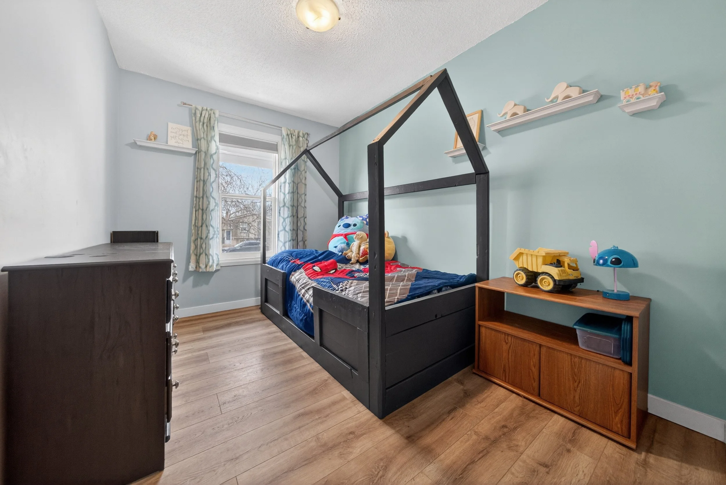 47 Manorview Close 17 (1).jpg
