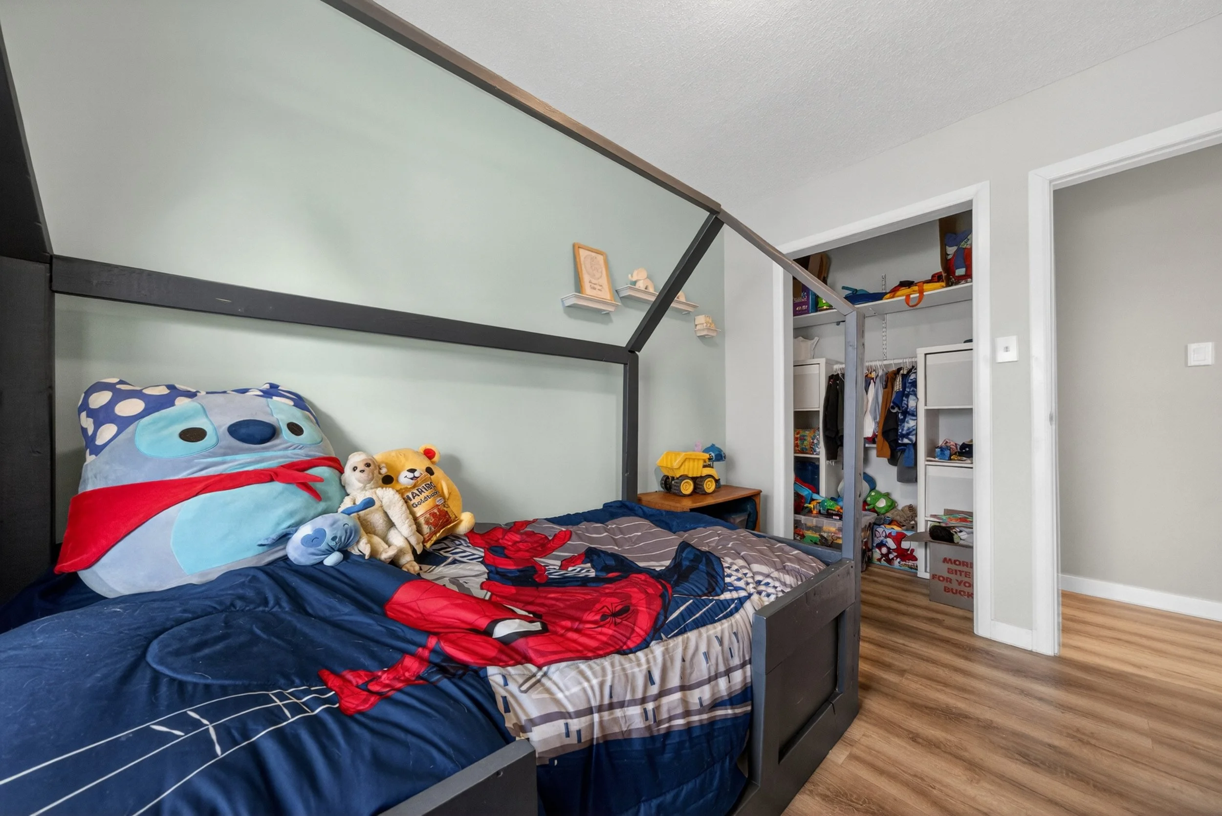 47 Manorview Close 17 (2).jpg