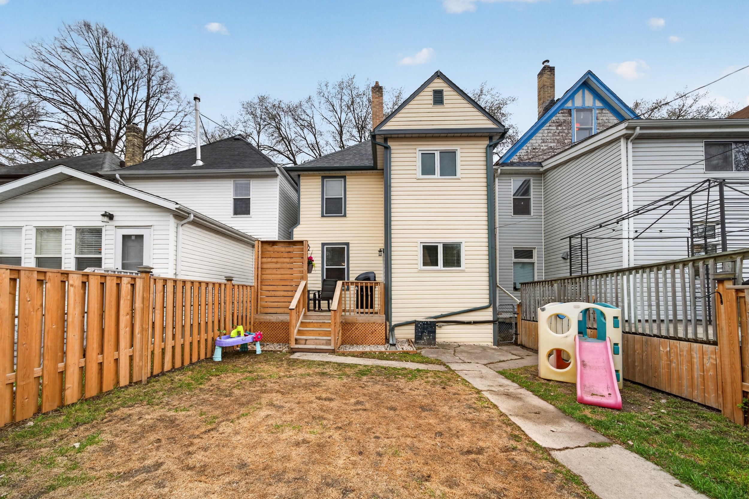 155 Lansdowne Avenue (9b) (2).jpg