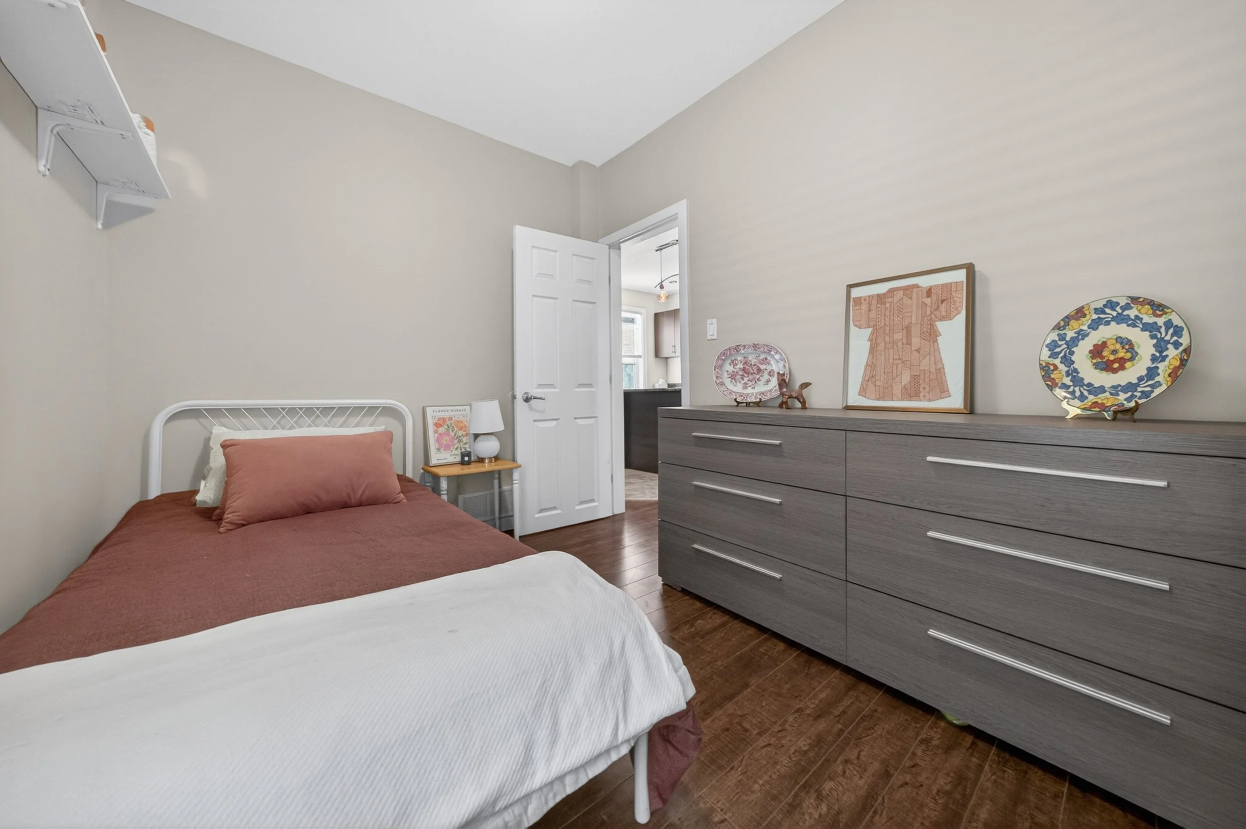 593 Alverstone Street (J) (1).jpg