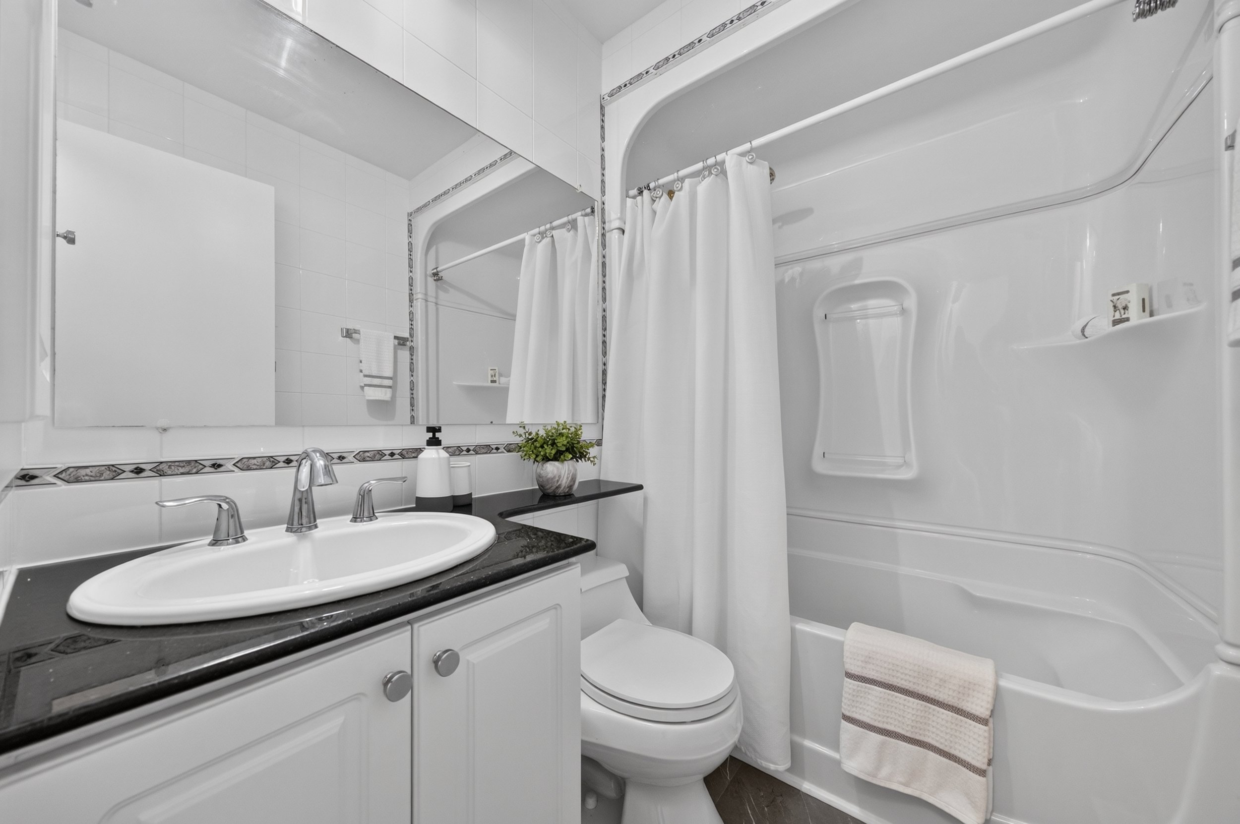 24 Southmoor (q) (2).jpg