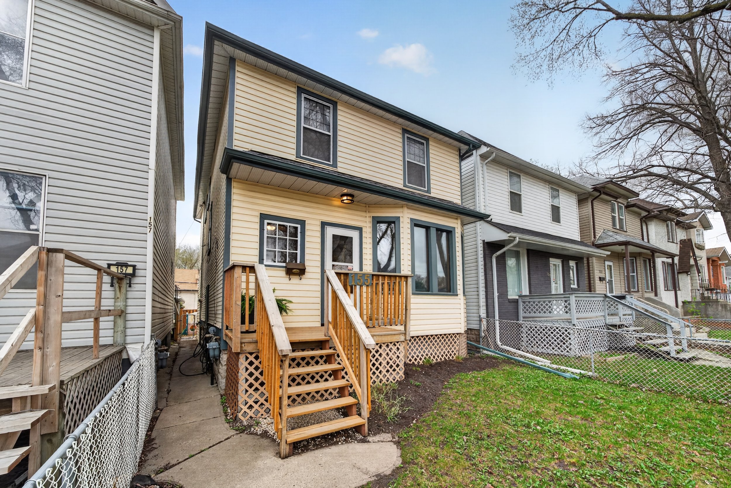 155 Lansdowne Avenue (58).jpg