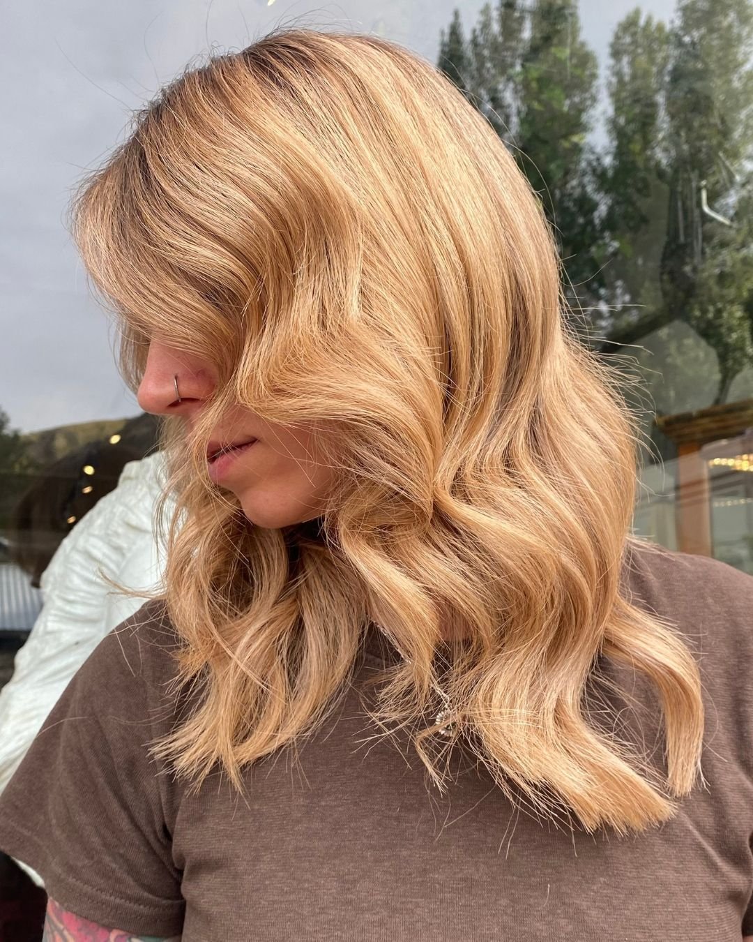 Yes please 🙋🏼&zwj;♀️✨ Gorgeous golden blonde created by Jenna!

Book your Autumn hair appointment with Jenna at www.arrowtownhair.co.nz or call us on 03 442 0515 💛
