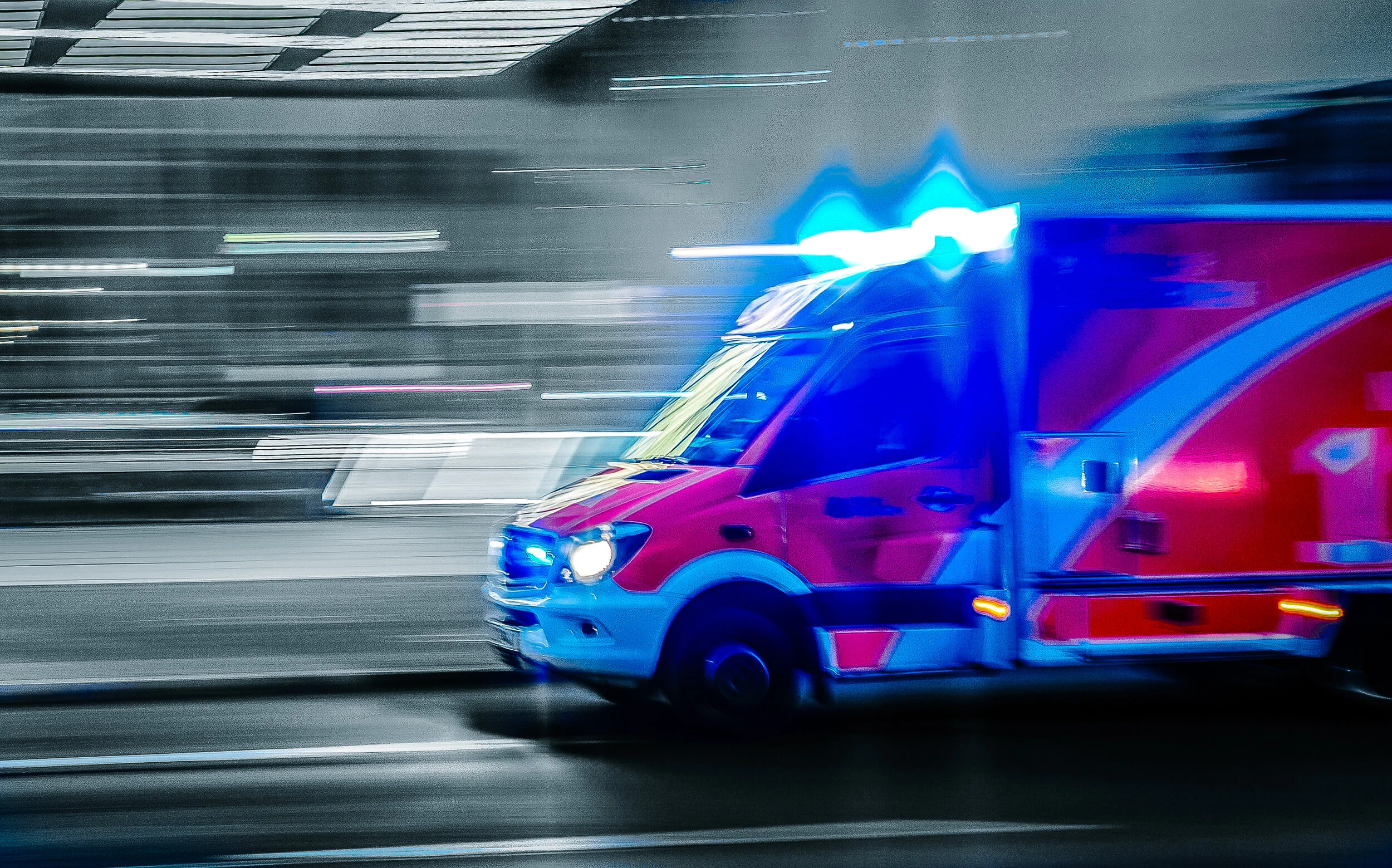 Unsplash Ambulance--4.jpg