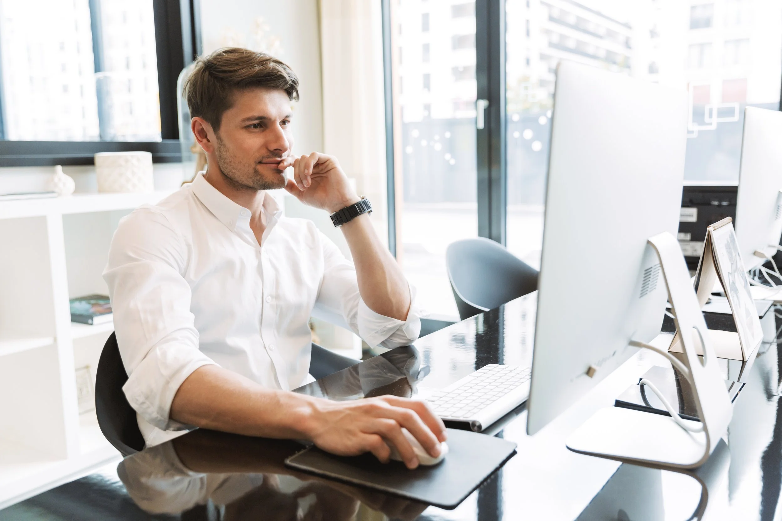 Male Office Worker 4.jpeg