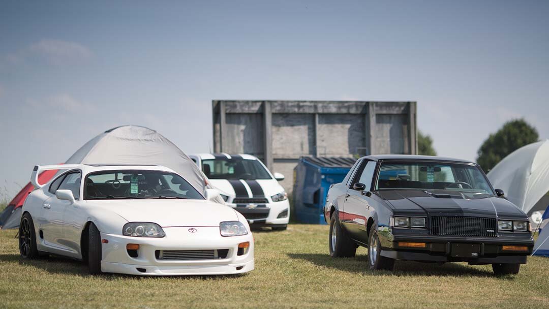 GRIDLIFE_Midwest_0067_CarShow.jpg