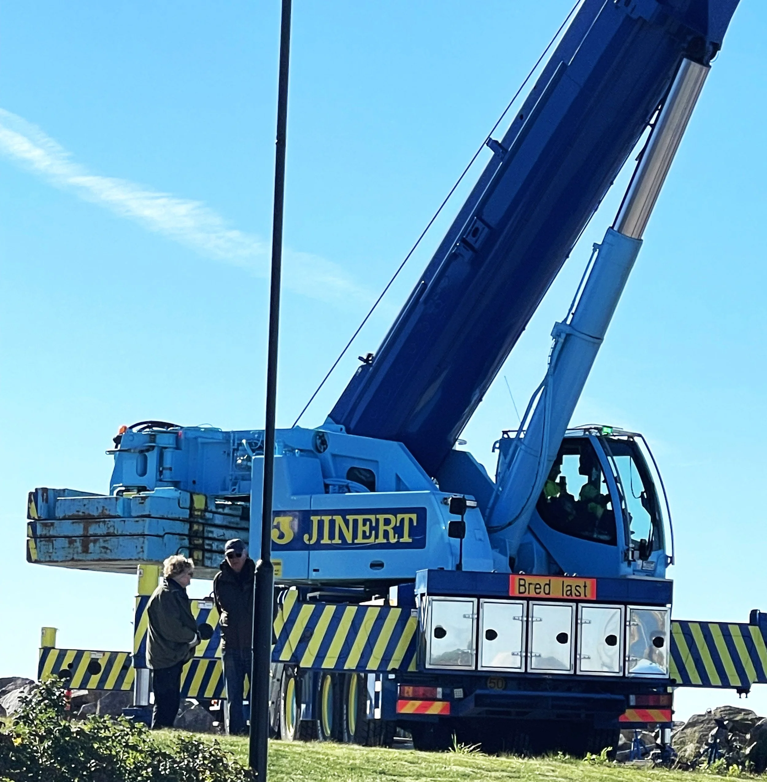 Båtupptagning Jinert stora kran