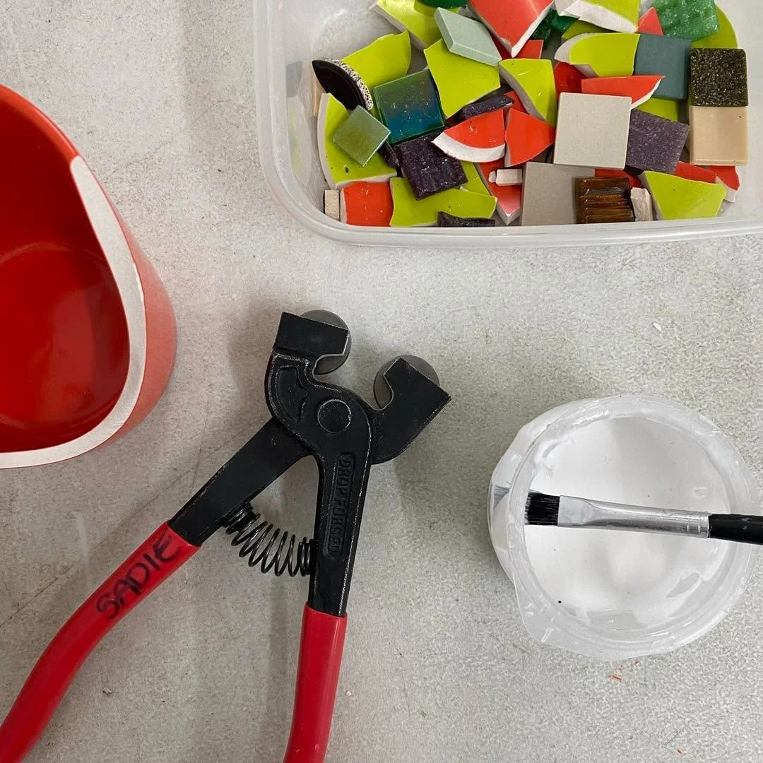 Due to a last minute cancellation we have two places available on this weekends mosaic workshop here at Victoria Works Studios in Chalford. Grab &lsquo;em while you can! 

https://www.victoriaworksstudios.co.uk/workshops-products/decorative-mosaic-wo