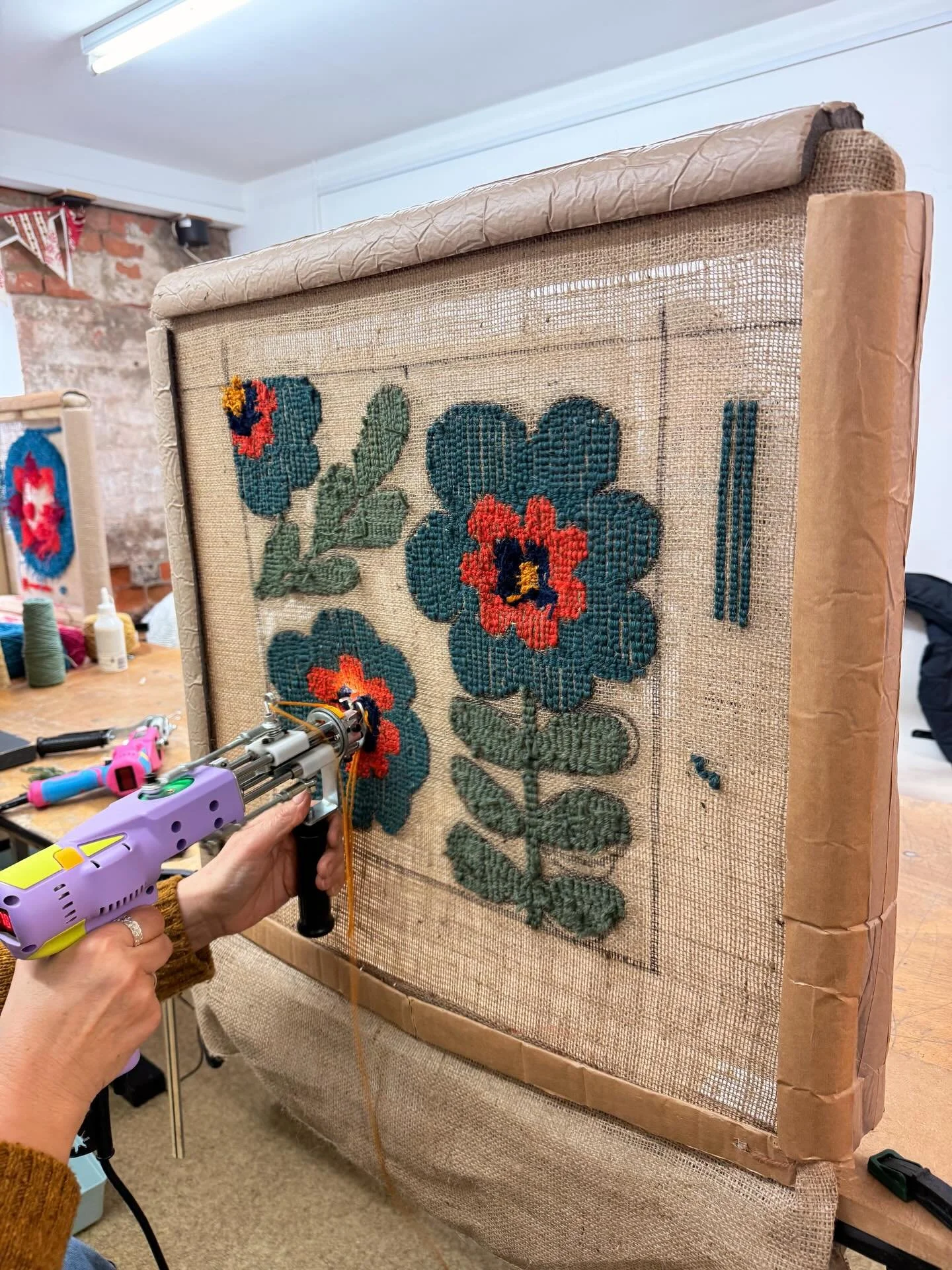 Looking forward to this weekends Rug Tufting workshop with @elliecarrsmith 
There is one place available due to a cancellation, these classes are almost always sold out and this will be our last one for a long while so do grab this place while you ca