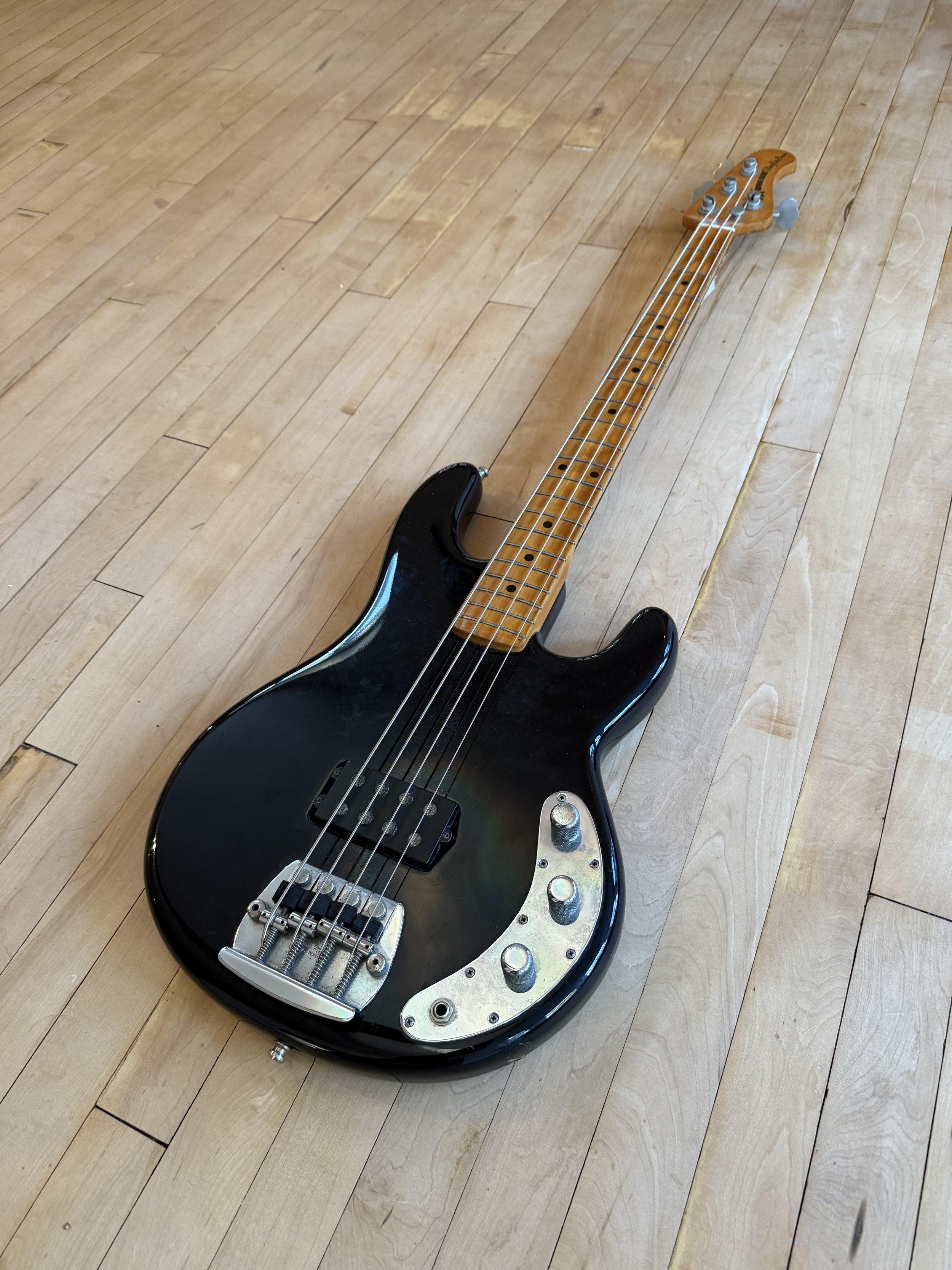 1978 Musicman Stingray Bass Black Pre EB