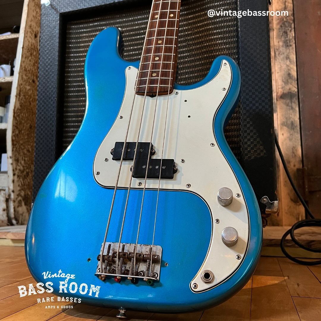 Lake Placid Blue for the win 😍

This stunning 1967 Fender Precision is a monster of a bass. The neck is sublime and it&rsquo;s a really lively sounding bass, it just sings! Maybe my favourite P bass in stock at the moment. I mean, you can see why 👌