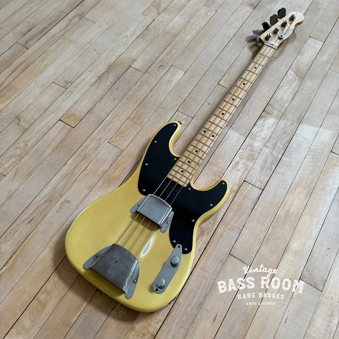 Mojo for days 👌 The truly iconic 1969 Telecaster Bass. What a stunner with an amazing refinish back to its original colour by @dwilsonguitars from a drab stripped natural to this beauty. Have a great Sunday. 

This bass is epic and up on the website