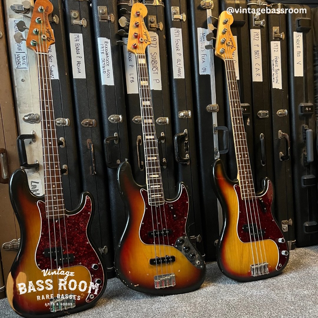 A perfect Sunburst trio for #fenderfriday 

Have a great weekend everyone and hopefully see some of you at the show on Sunday.

#fenderprecisionbass #fenderbass #precisionbass #bass