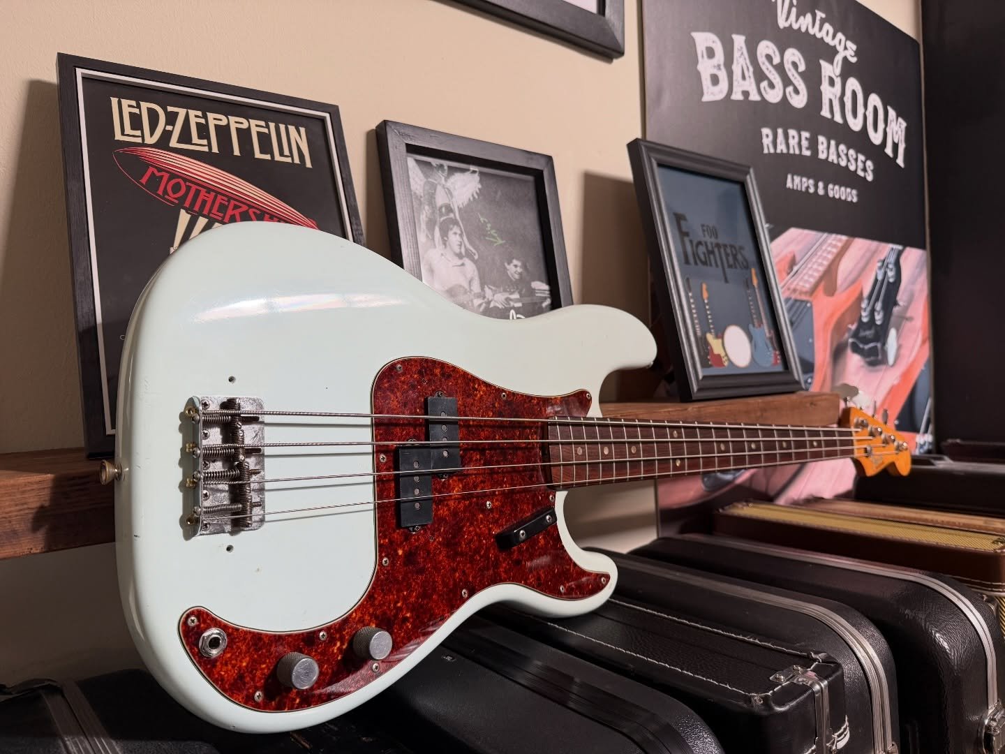 Today is a &lsquo;66 P bass kinda day!

#bass #precisionbass #fenderprecision #fenderbass #bassistsofinstagram