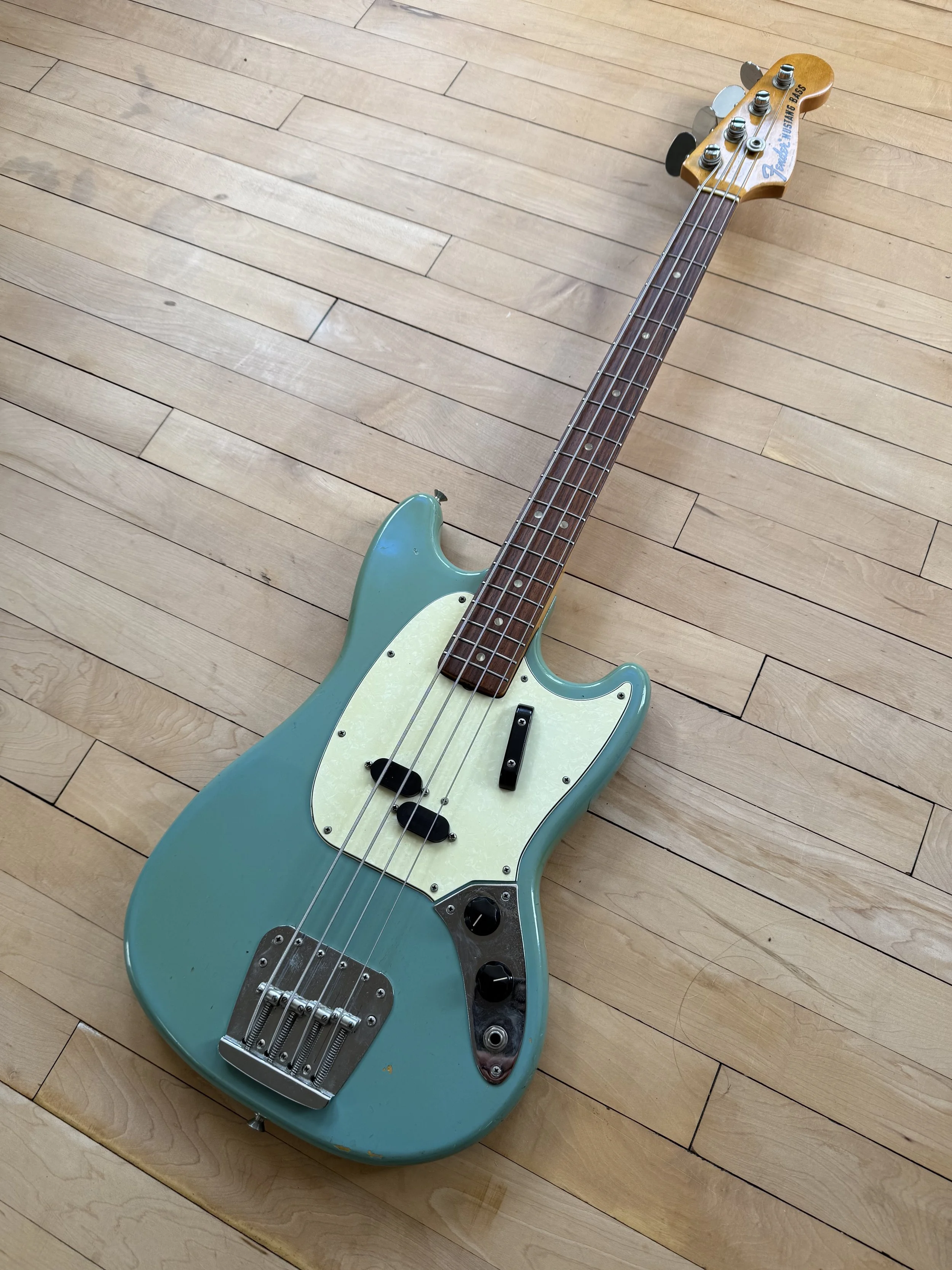 1966 Fender Mustang Bass Daphne Blue