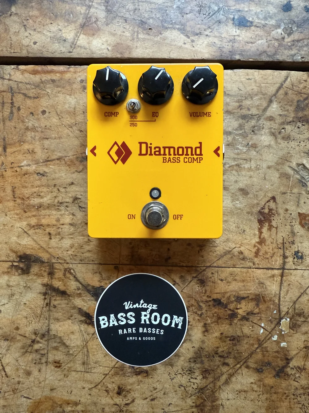 Diamond Bass Compressor CPR-1 Yellow — Vintage Bass Room