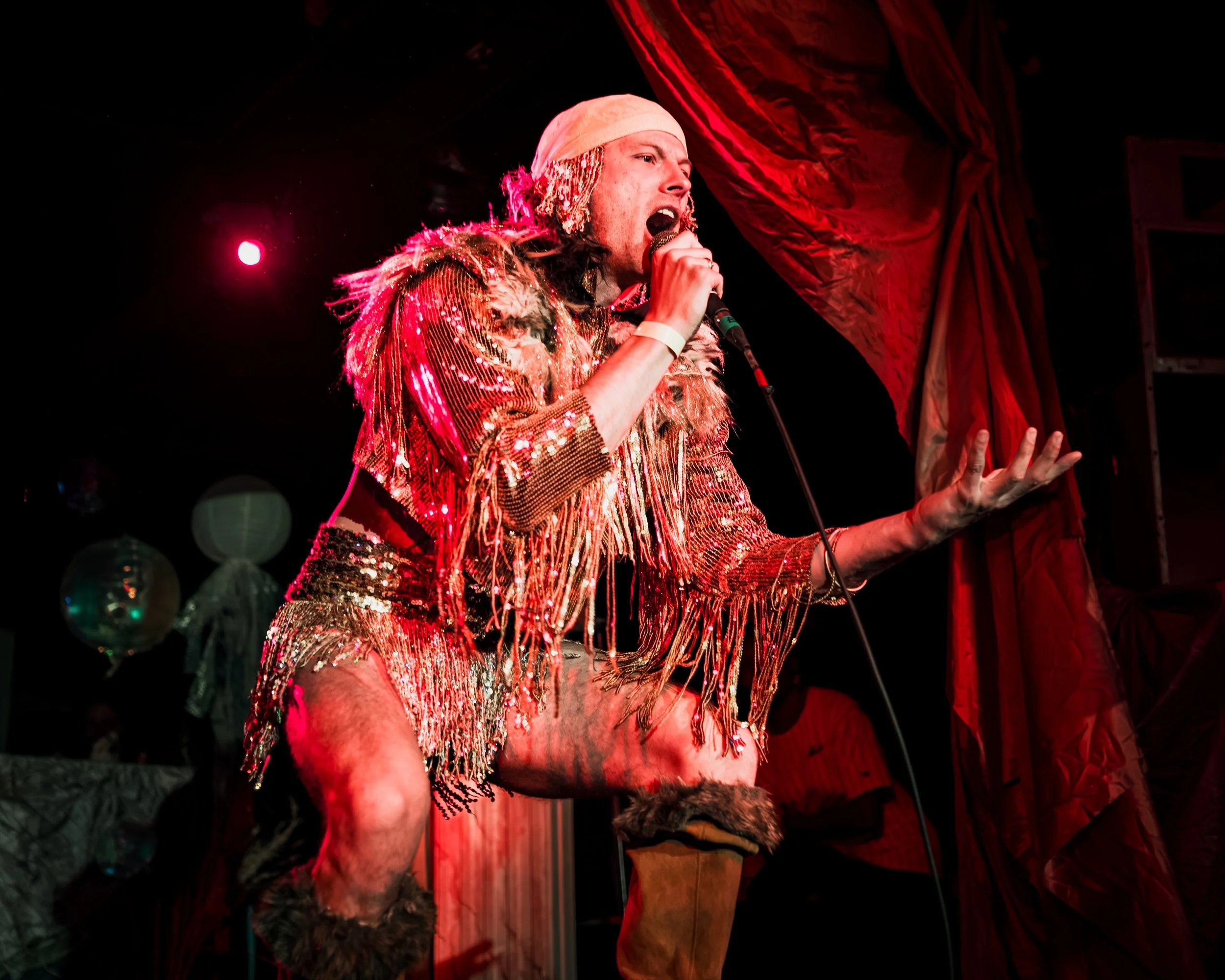 PINKY-PROMISE-PERFORMANCES-30.jpg
